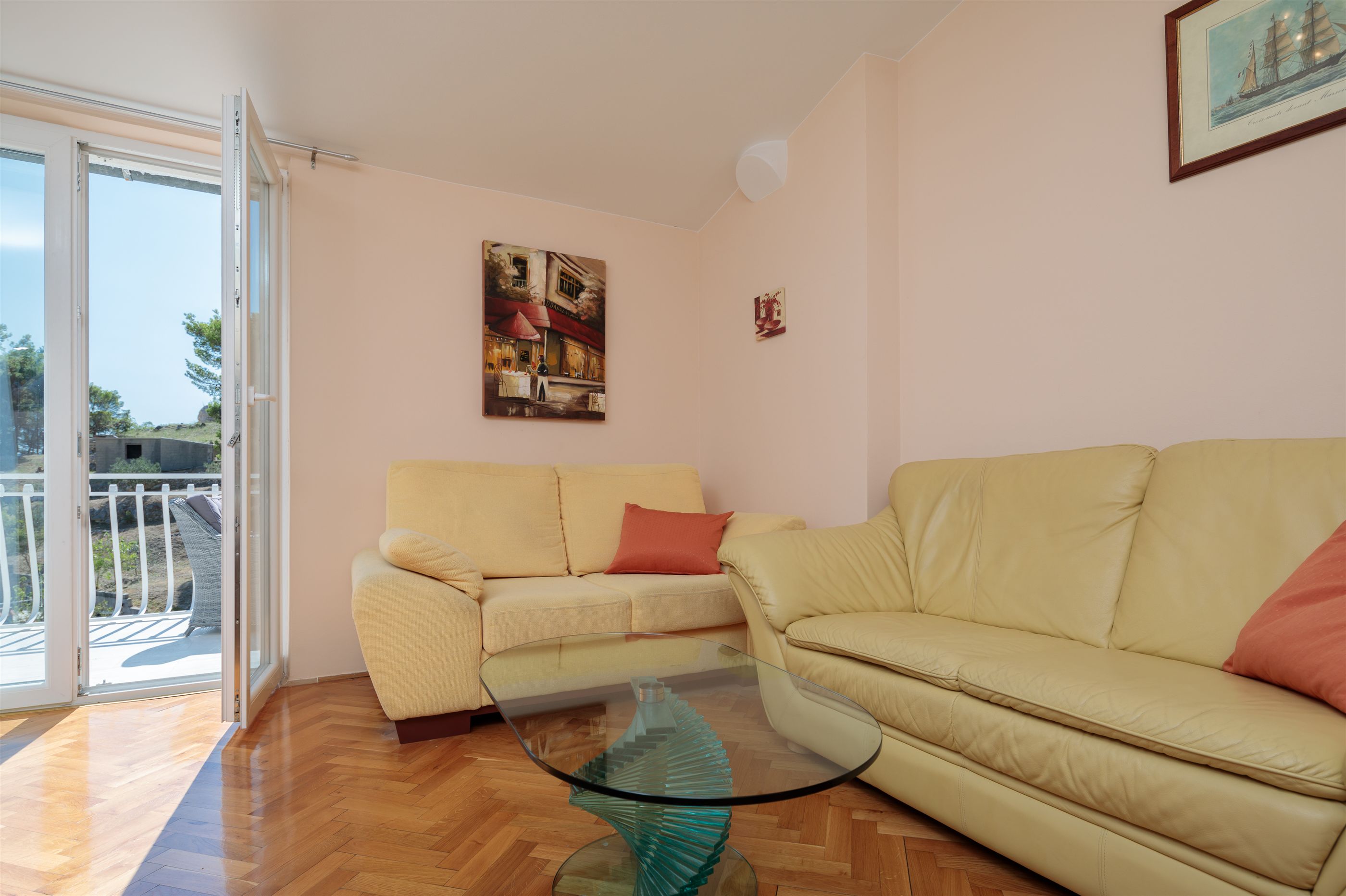 Apartments and Room Alen 39481-A4