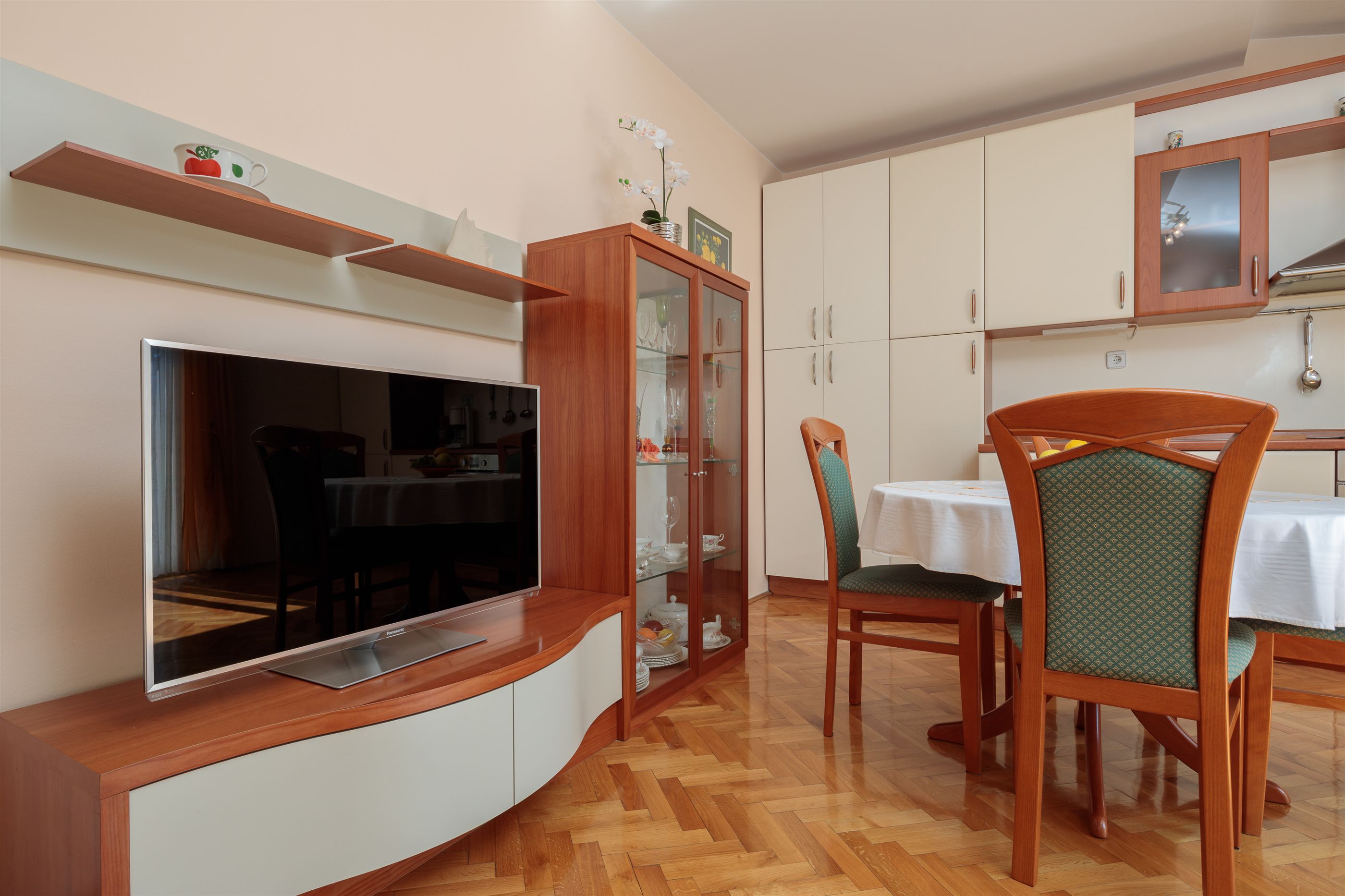 Apartments and Room Alen 39481-A4
