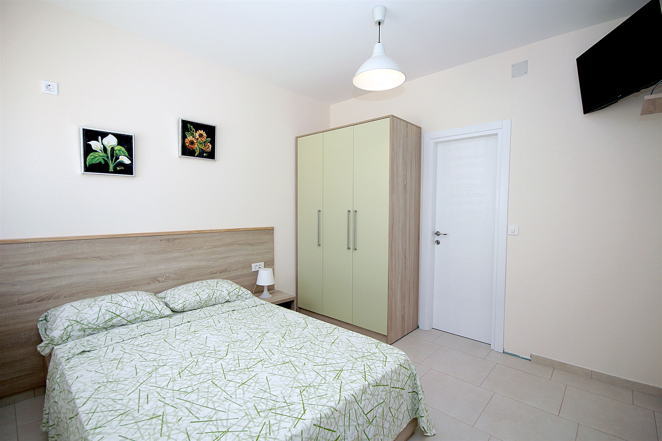 Apartments Oktopus 39581-A7