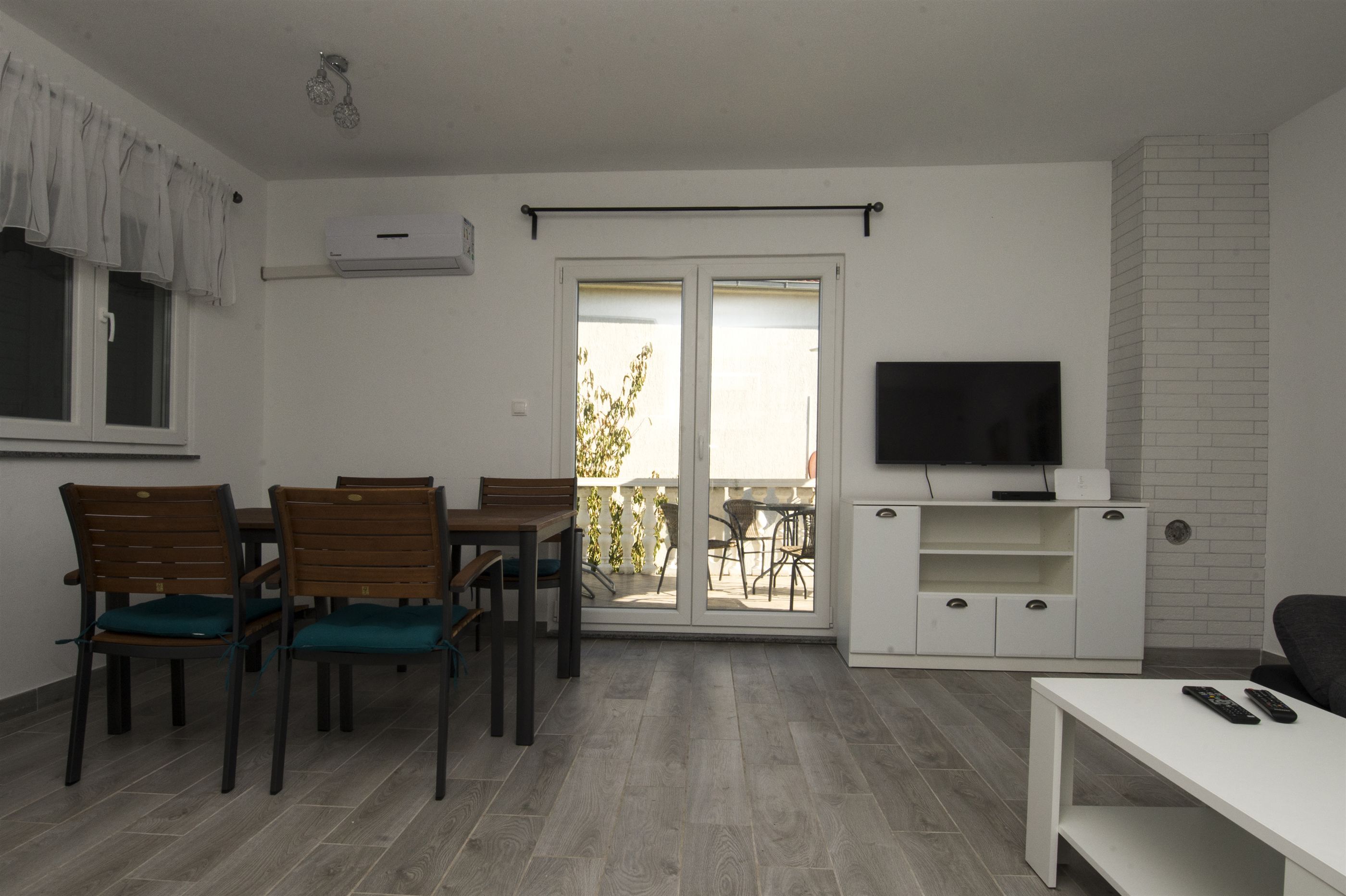 Apartment Jure 39901-A1