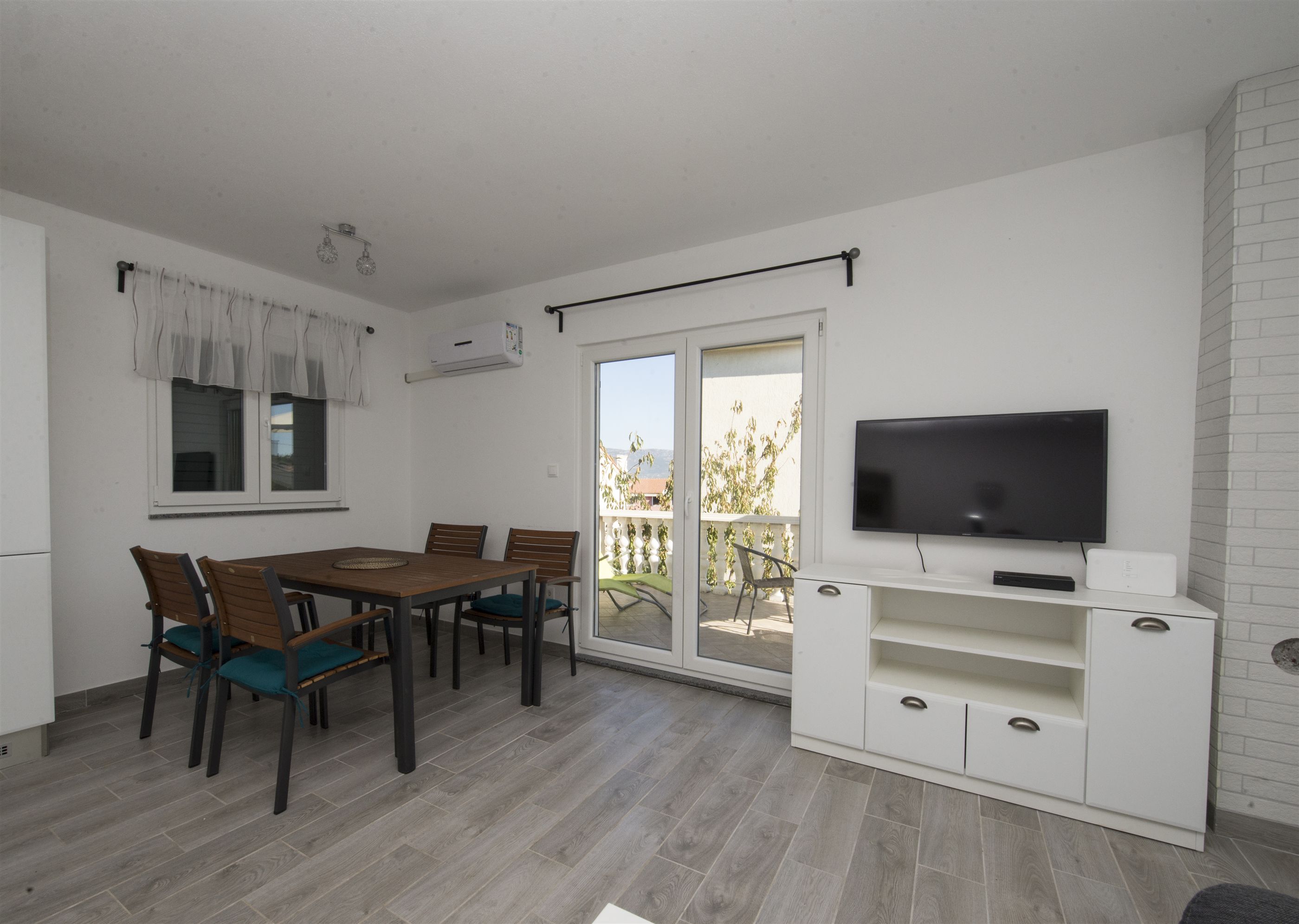 Apartment Jure 39901-A1