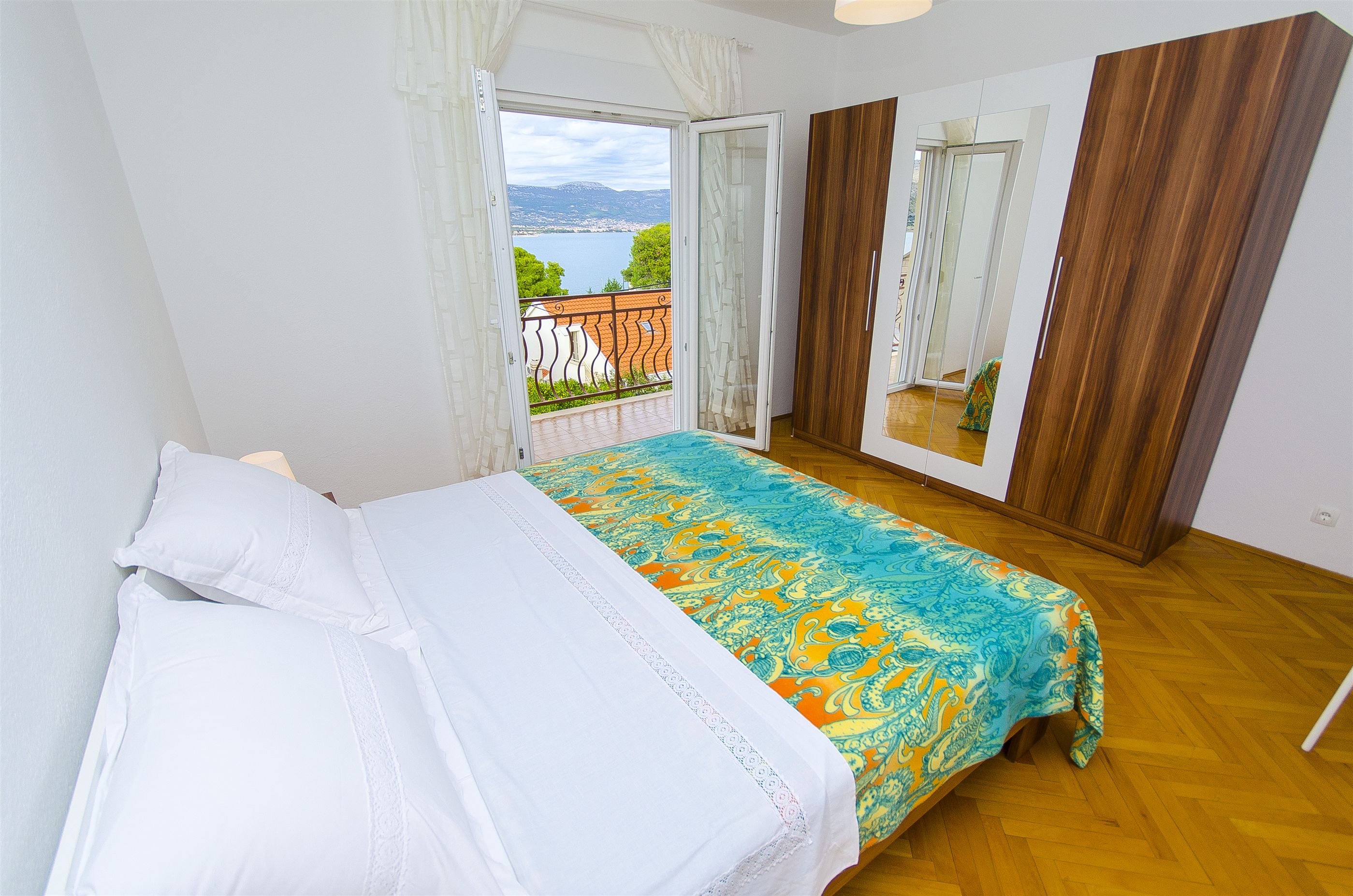 House Marija 40331-K1