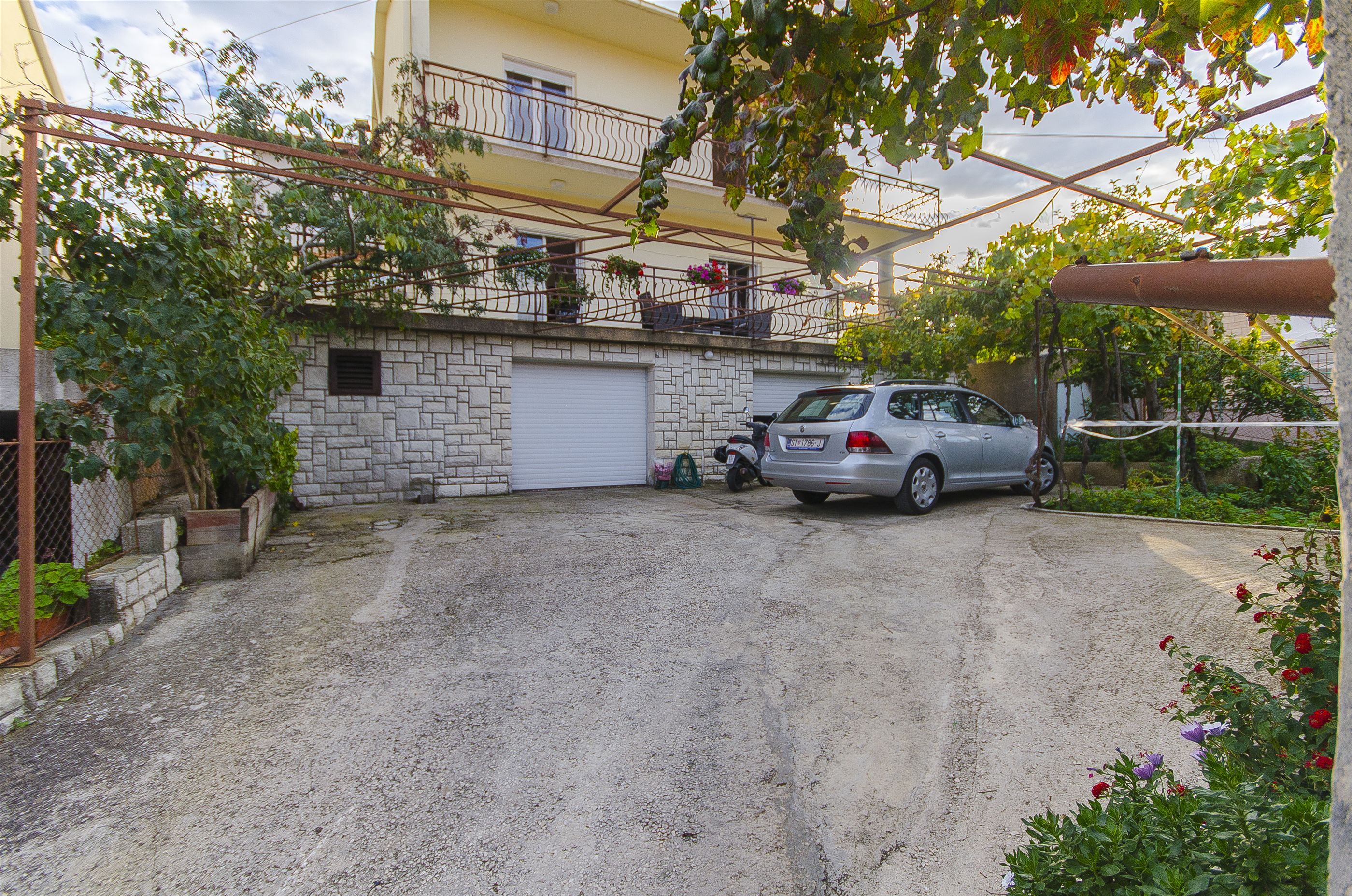 House Marija 40331-K1