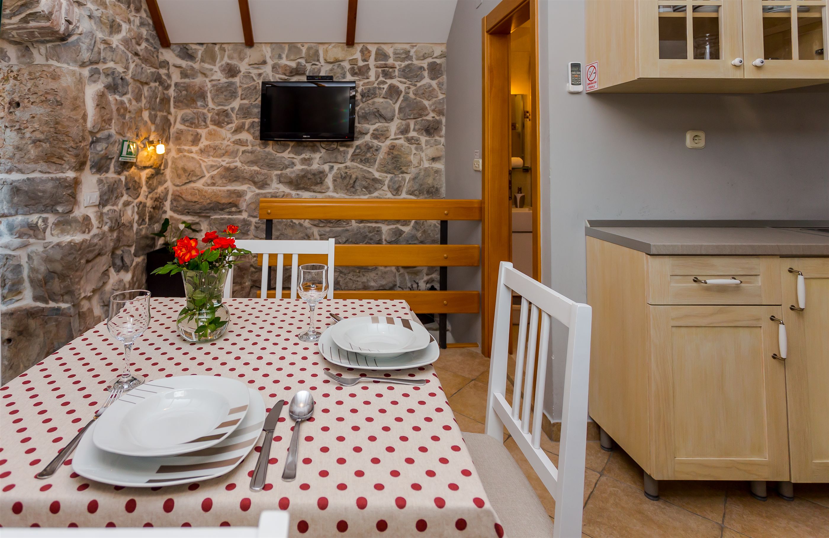 House Gordana 41271-K1