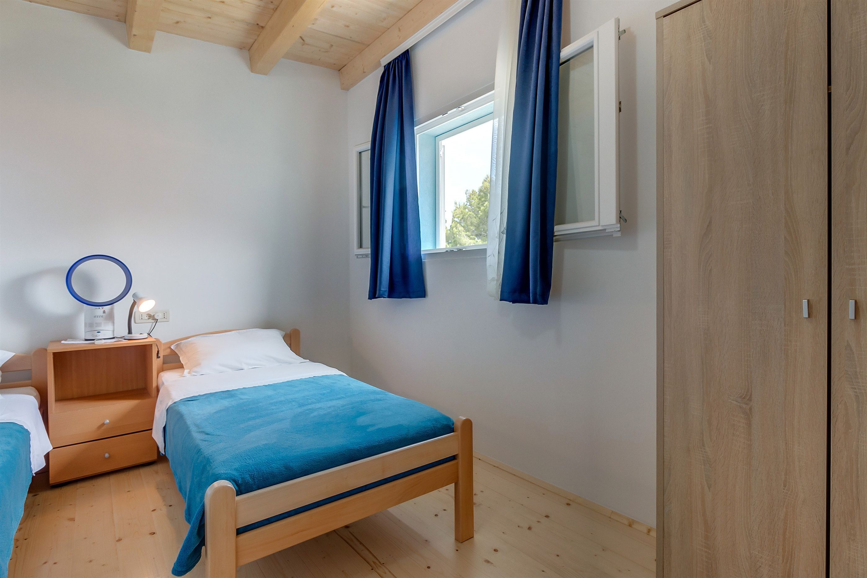 Apartments and Room Rukonić 40061-A3