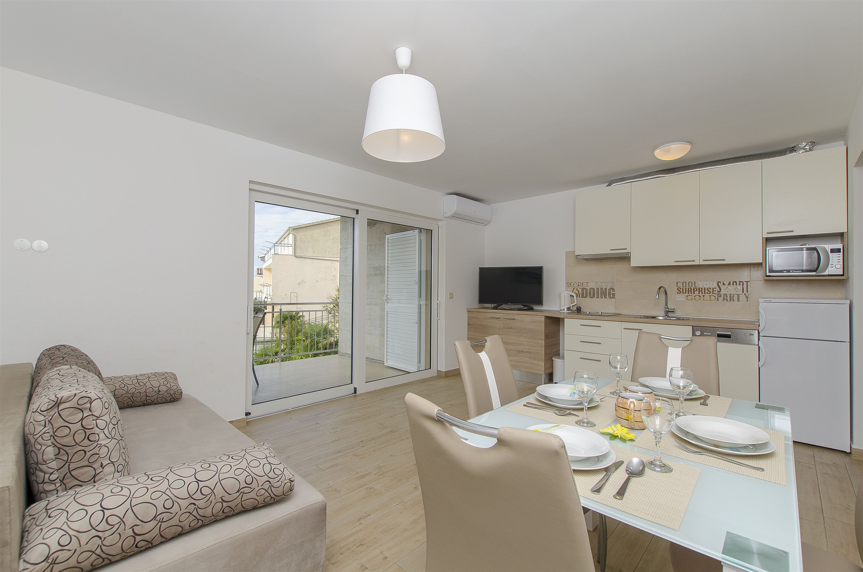 Apartments Sanja 40273-A2