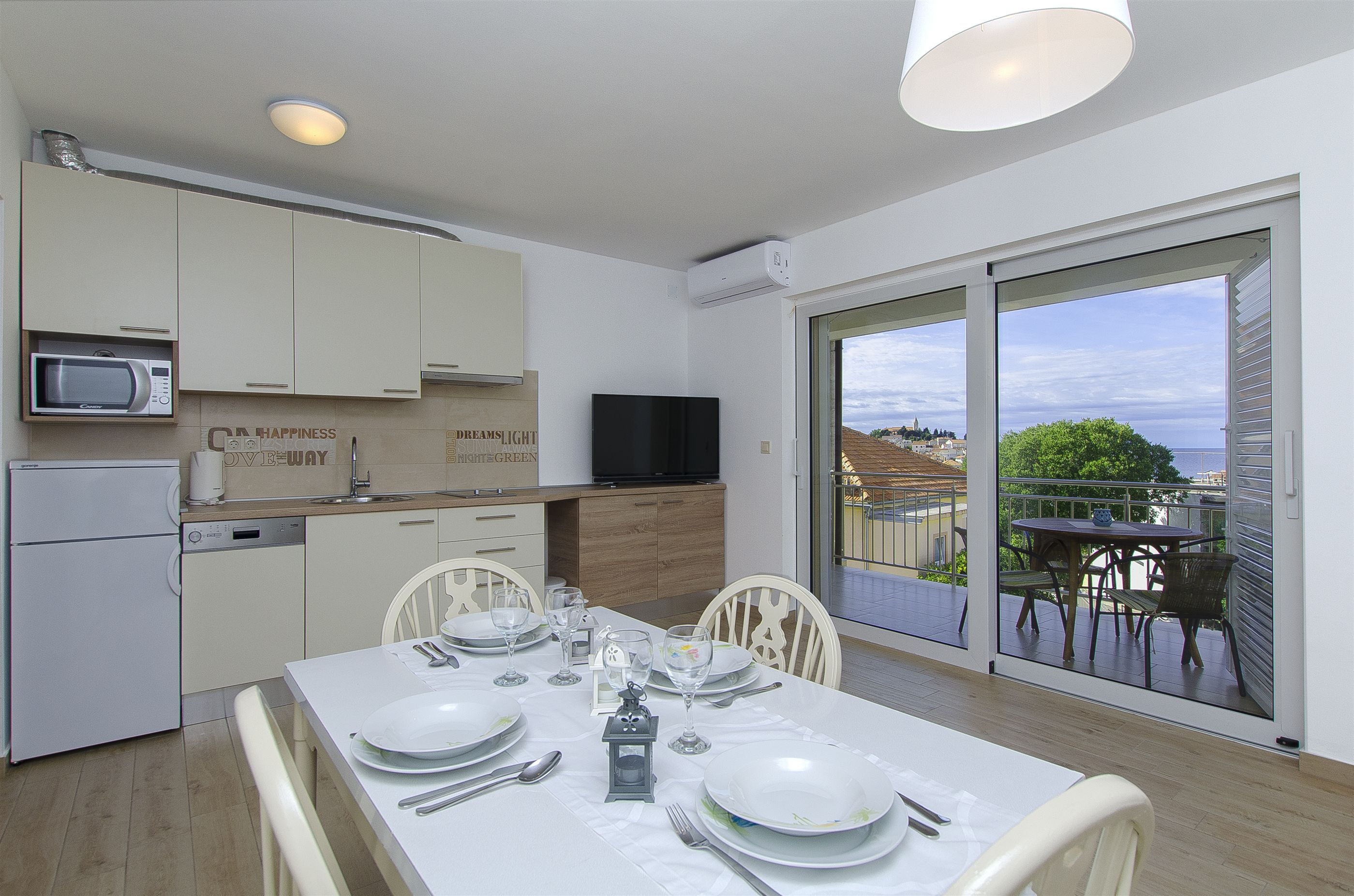 Apartments Sanja 40273-A3