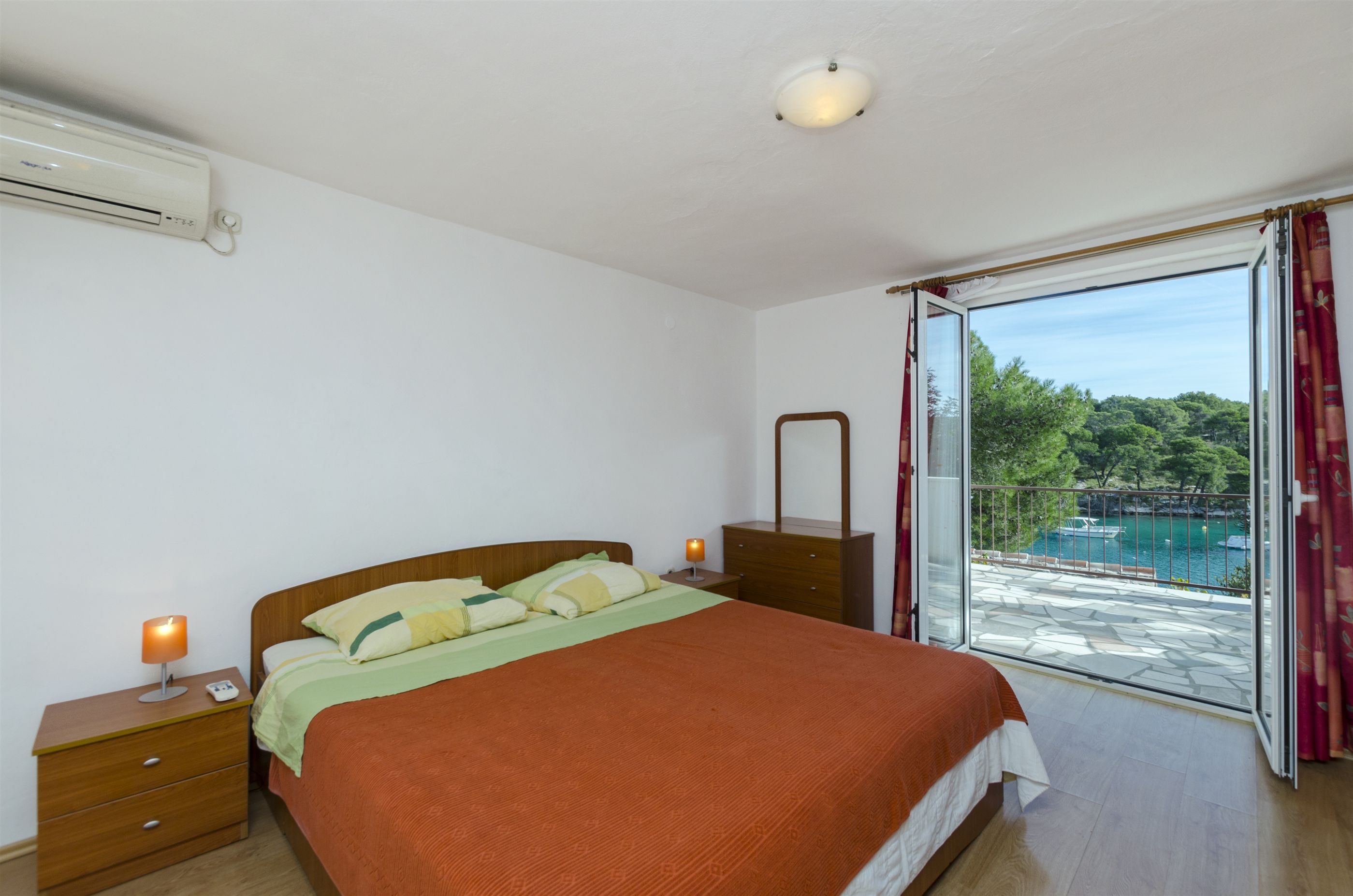 Apartments Katja 40362-A2