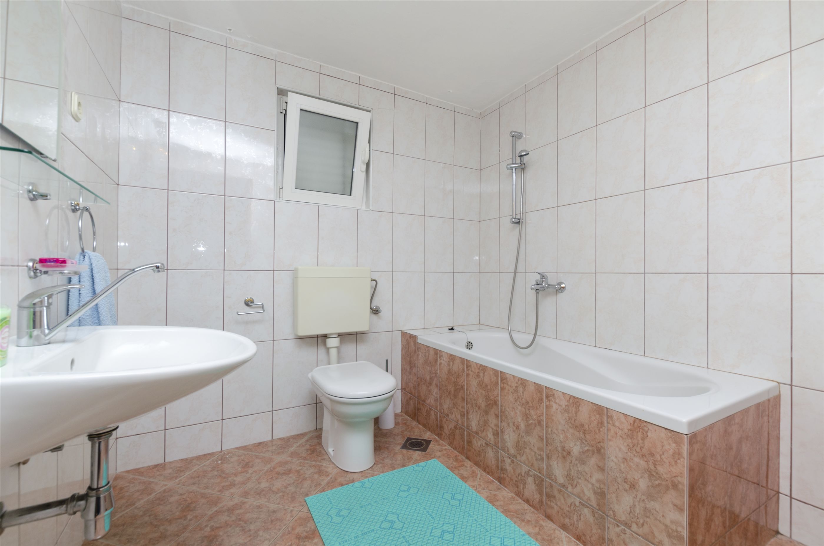 Apartments Katja 40362-A2