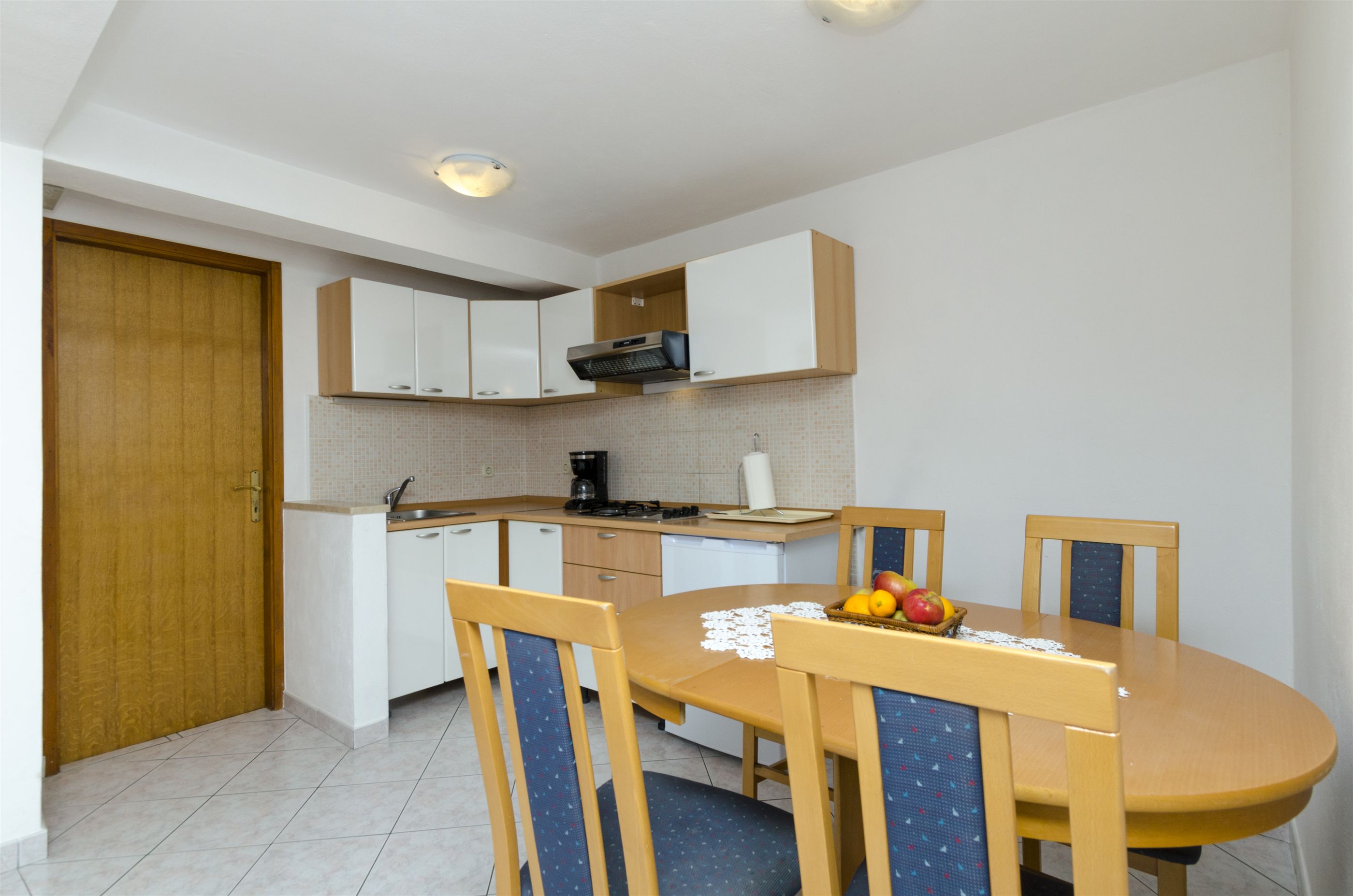 Apartments Katja 40362-A2