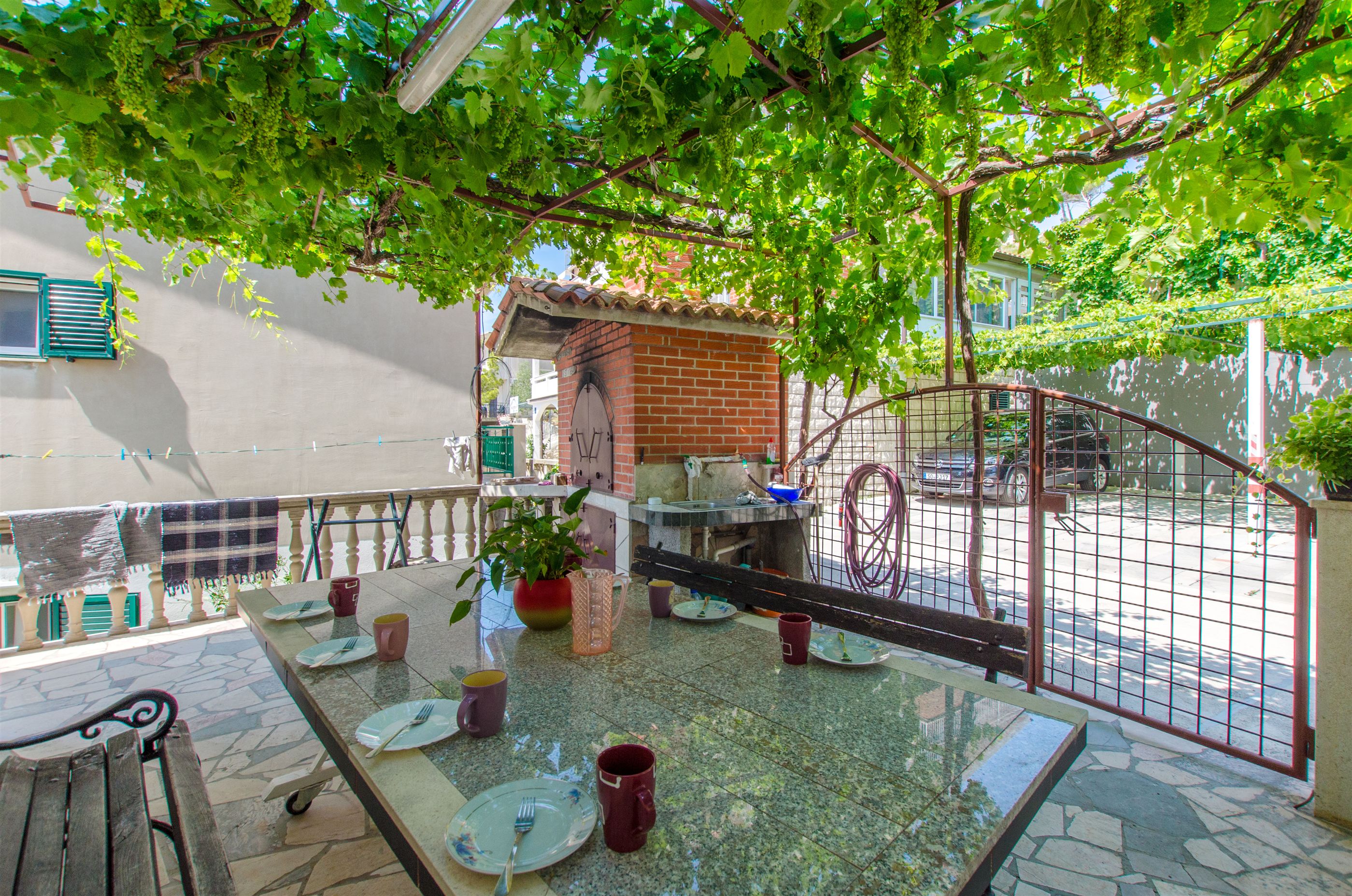 Apartments Mladen 12941-A3