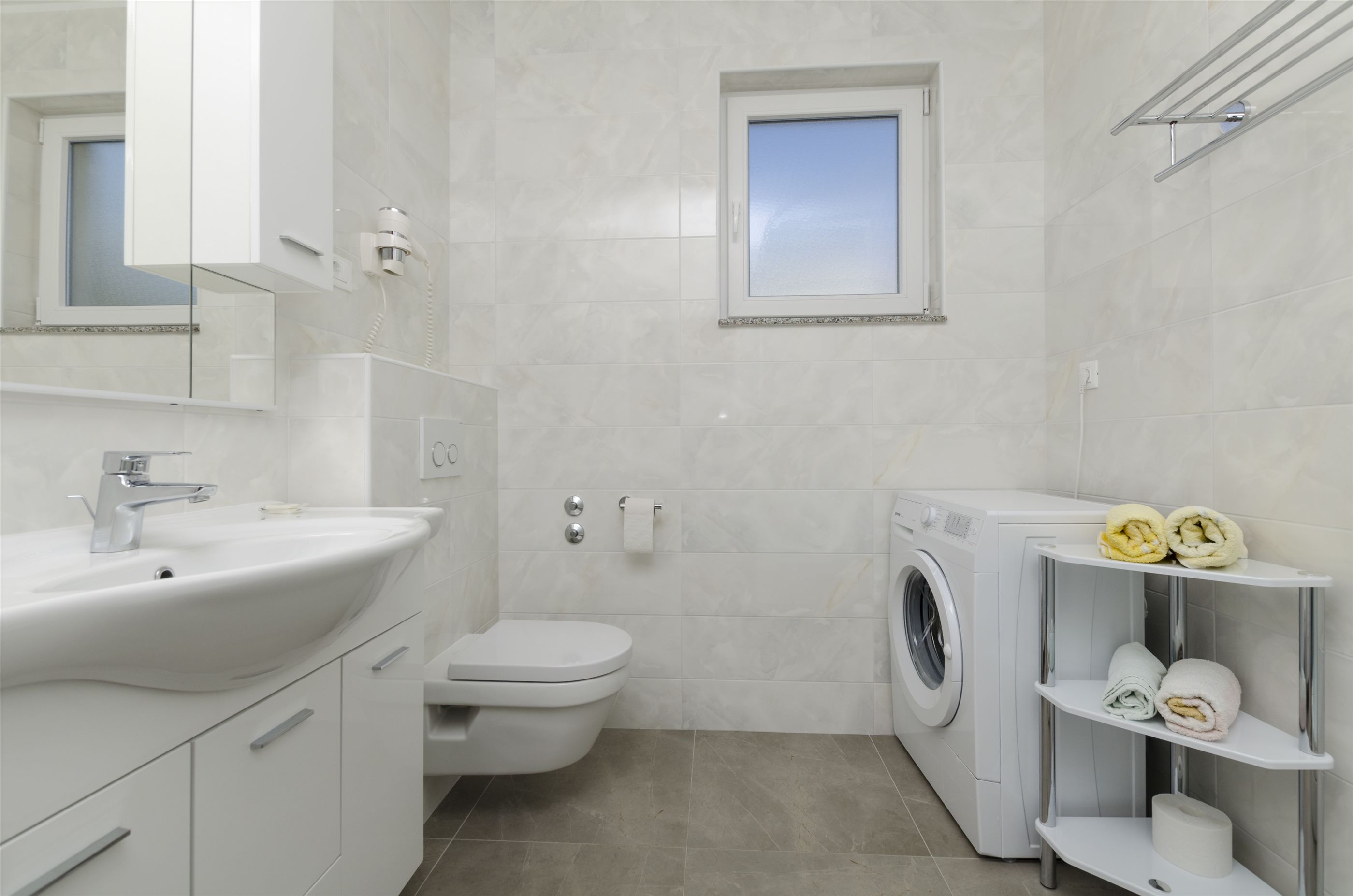 Apartments Karmela 40278-A3
