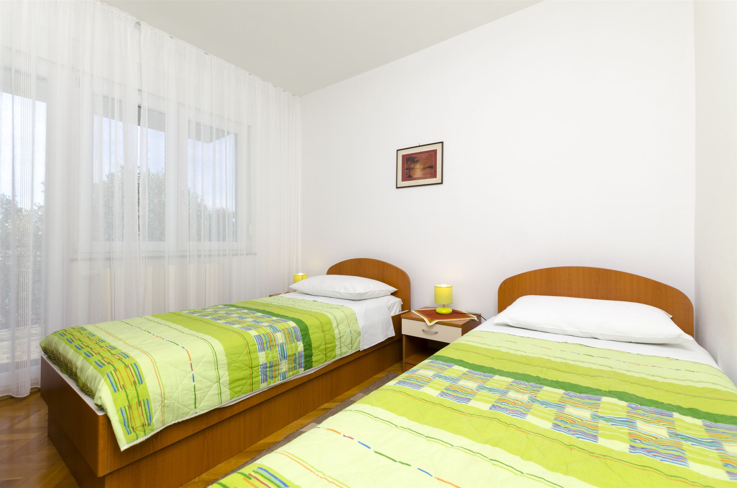 Apartments Karmela 40278-A2