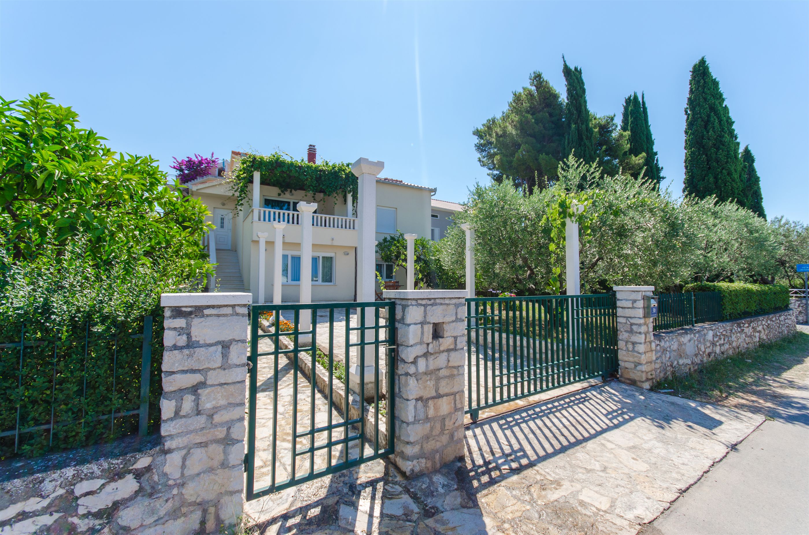 Apartments Maja 40521-A1