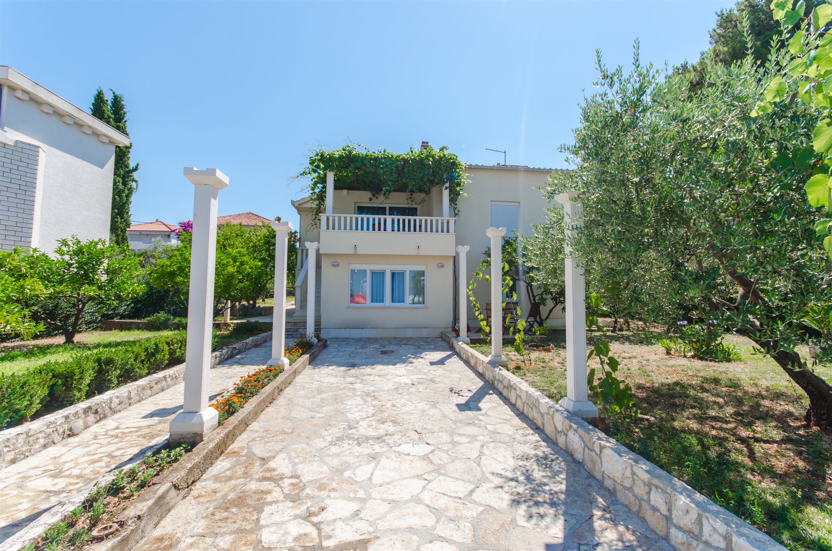 Apartments Maja 40521-A1