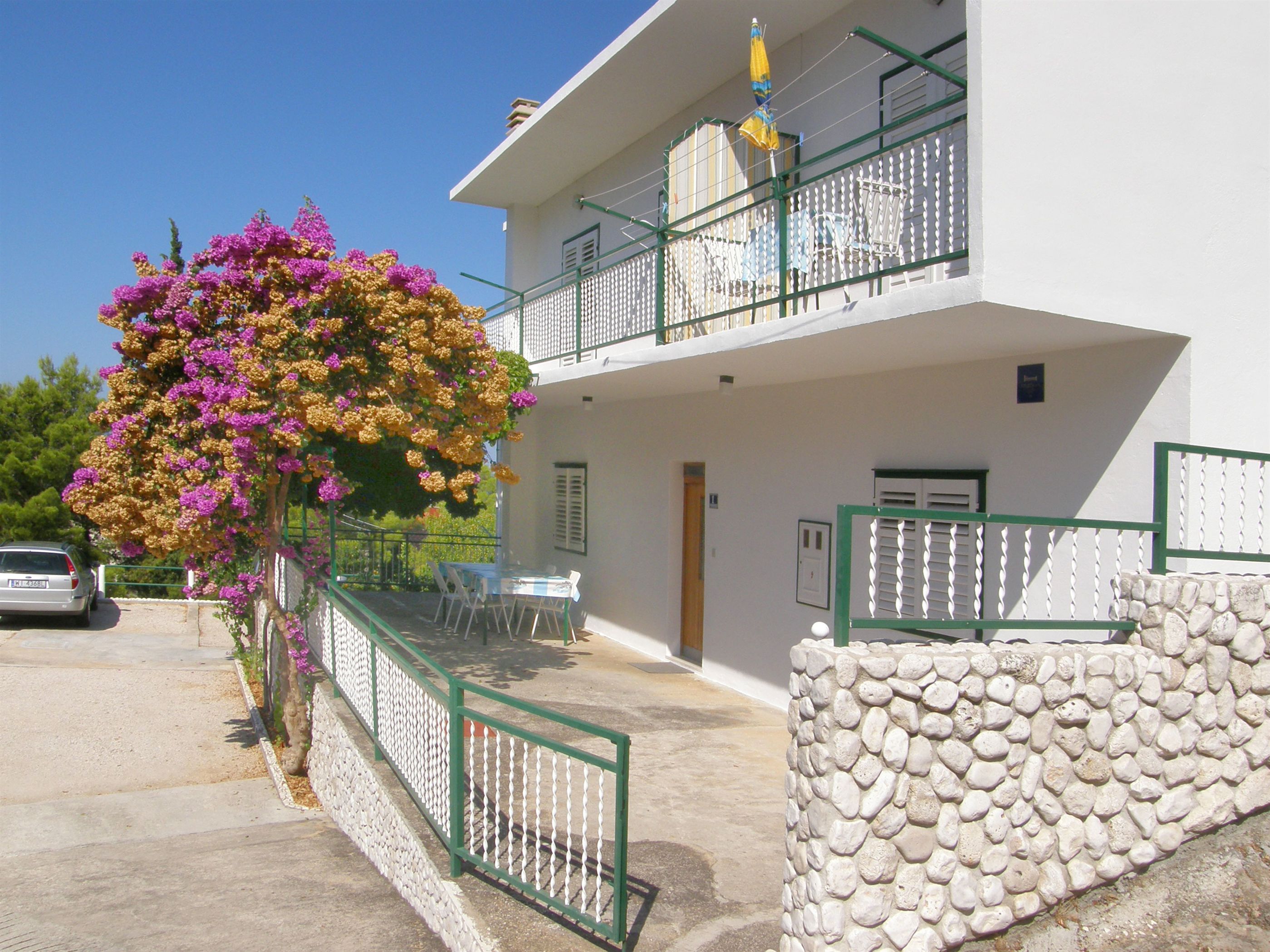 Apartments Dijo 40494-A1