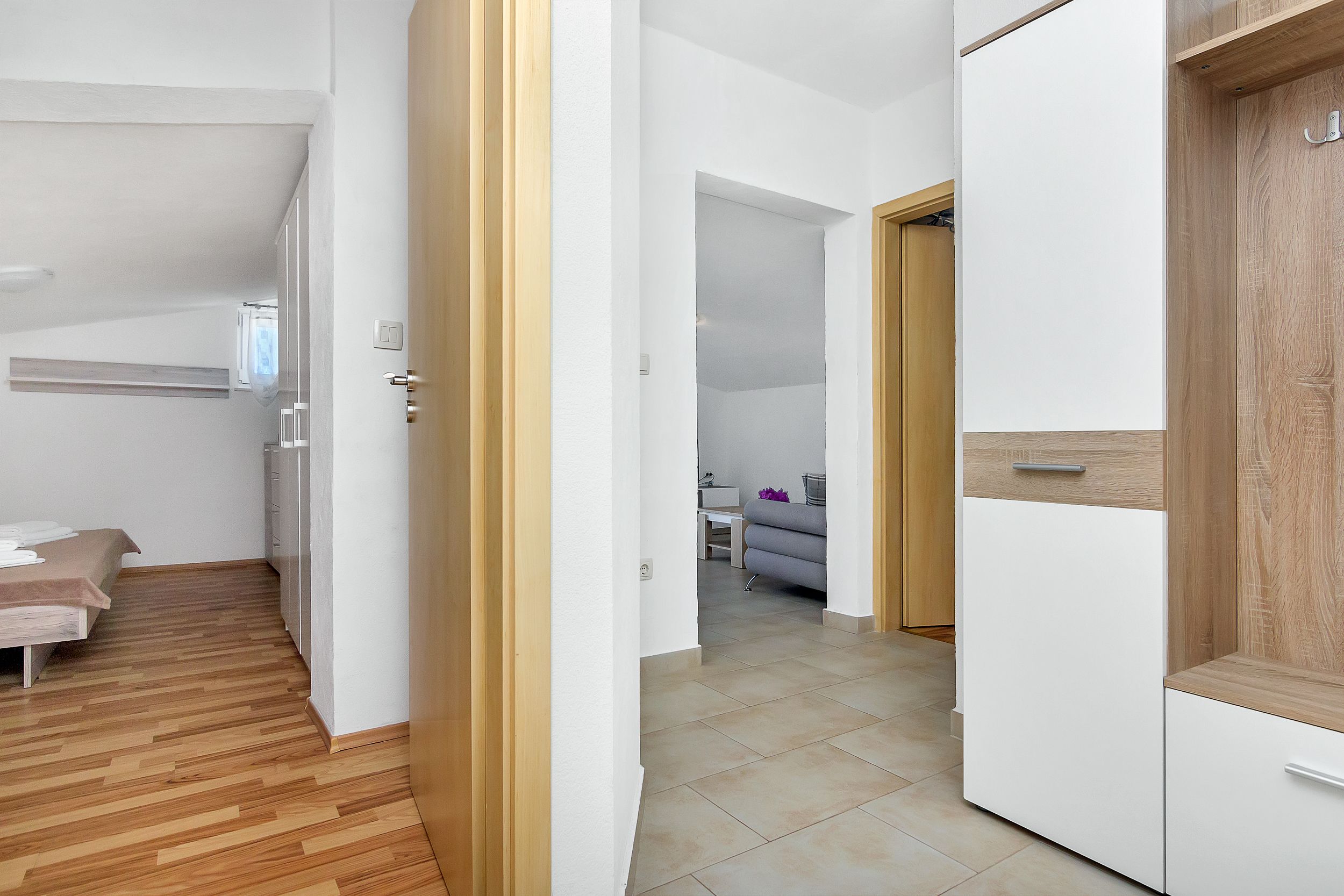 Apartments Igor 44141-A9