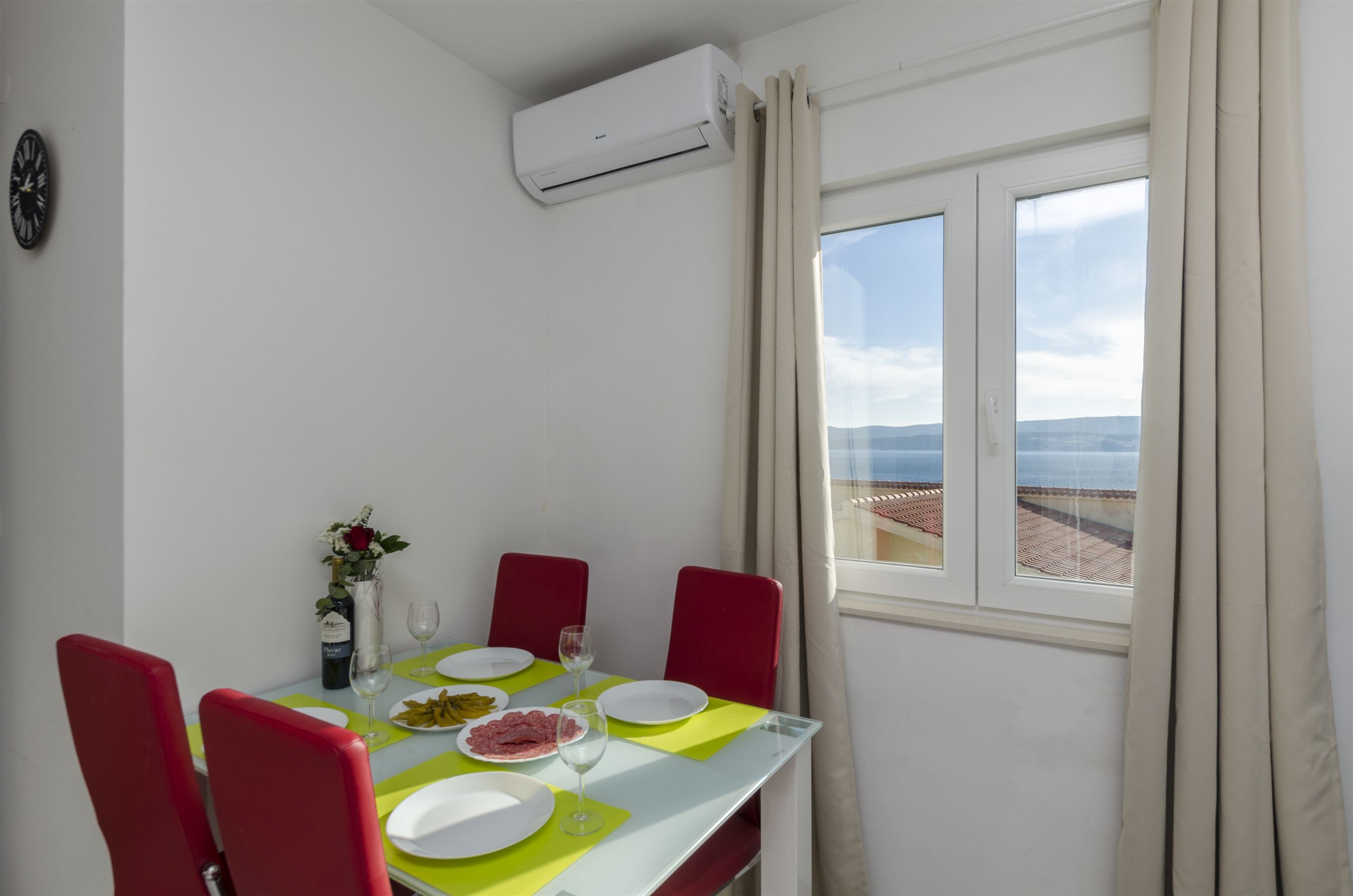 Apartments Lorenzo 26581-A2