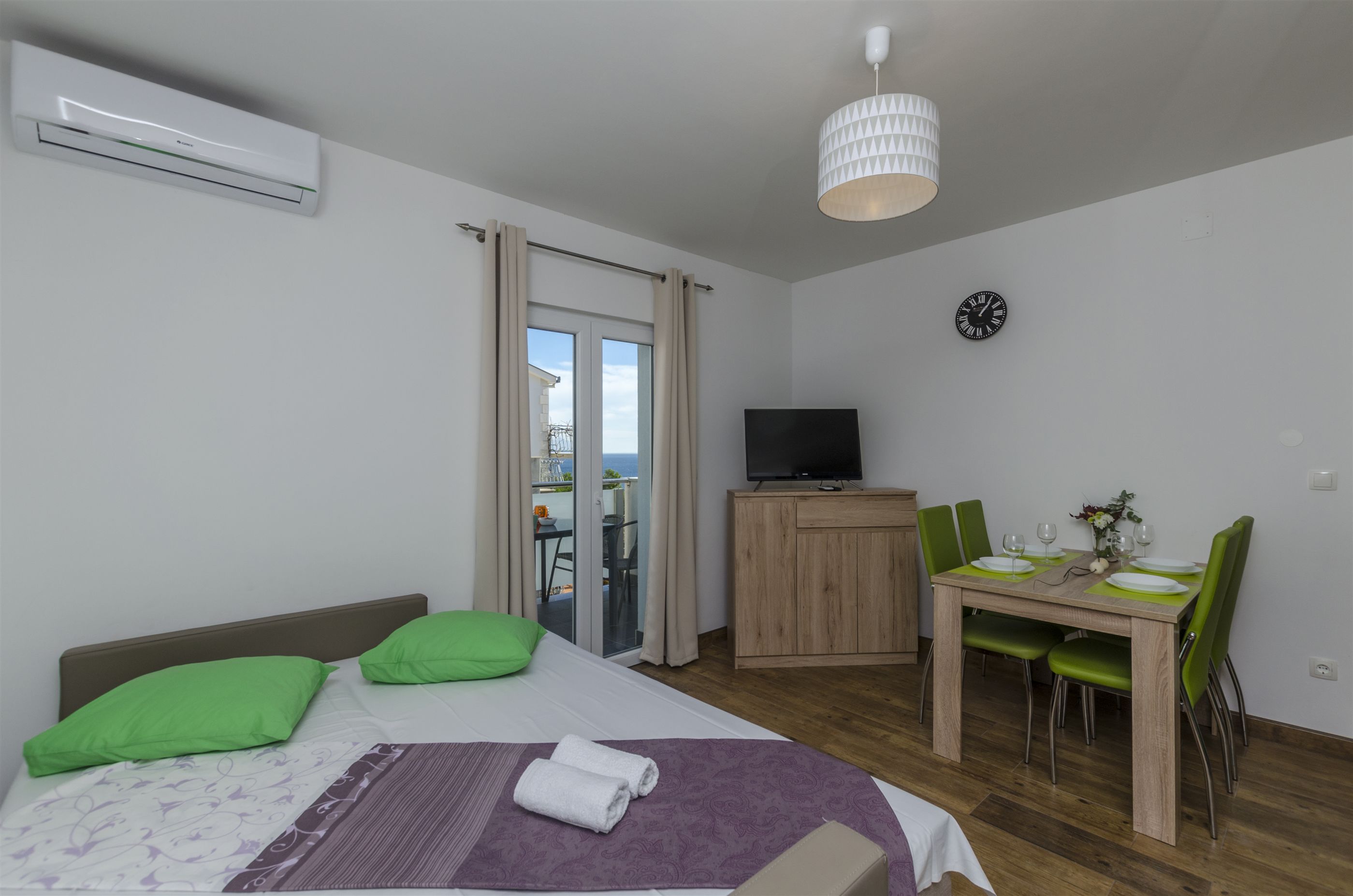 Apartments Lorenzo 26581-A4