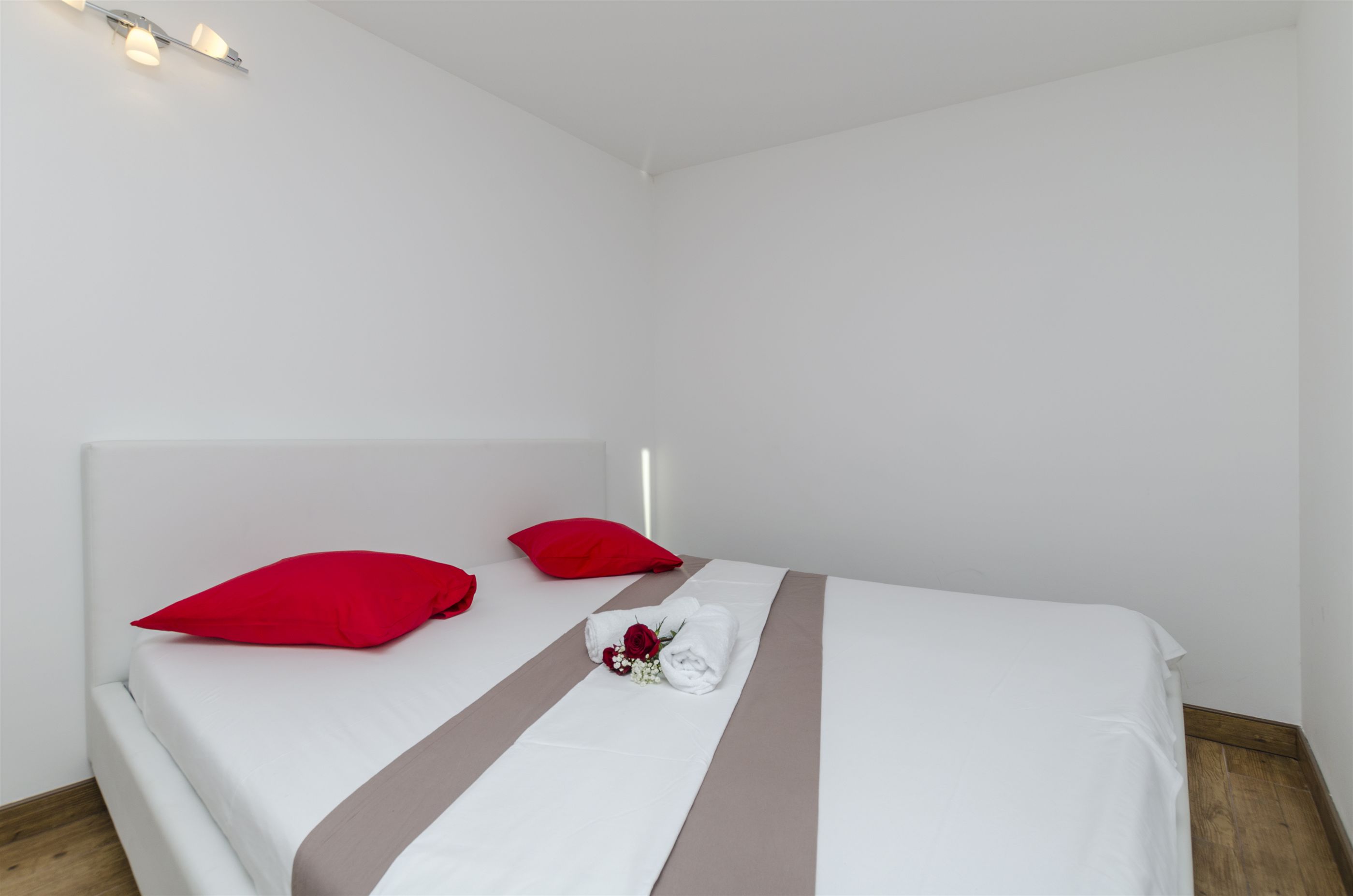Apartments Lorenzo 26581-A1