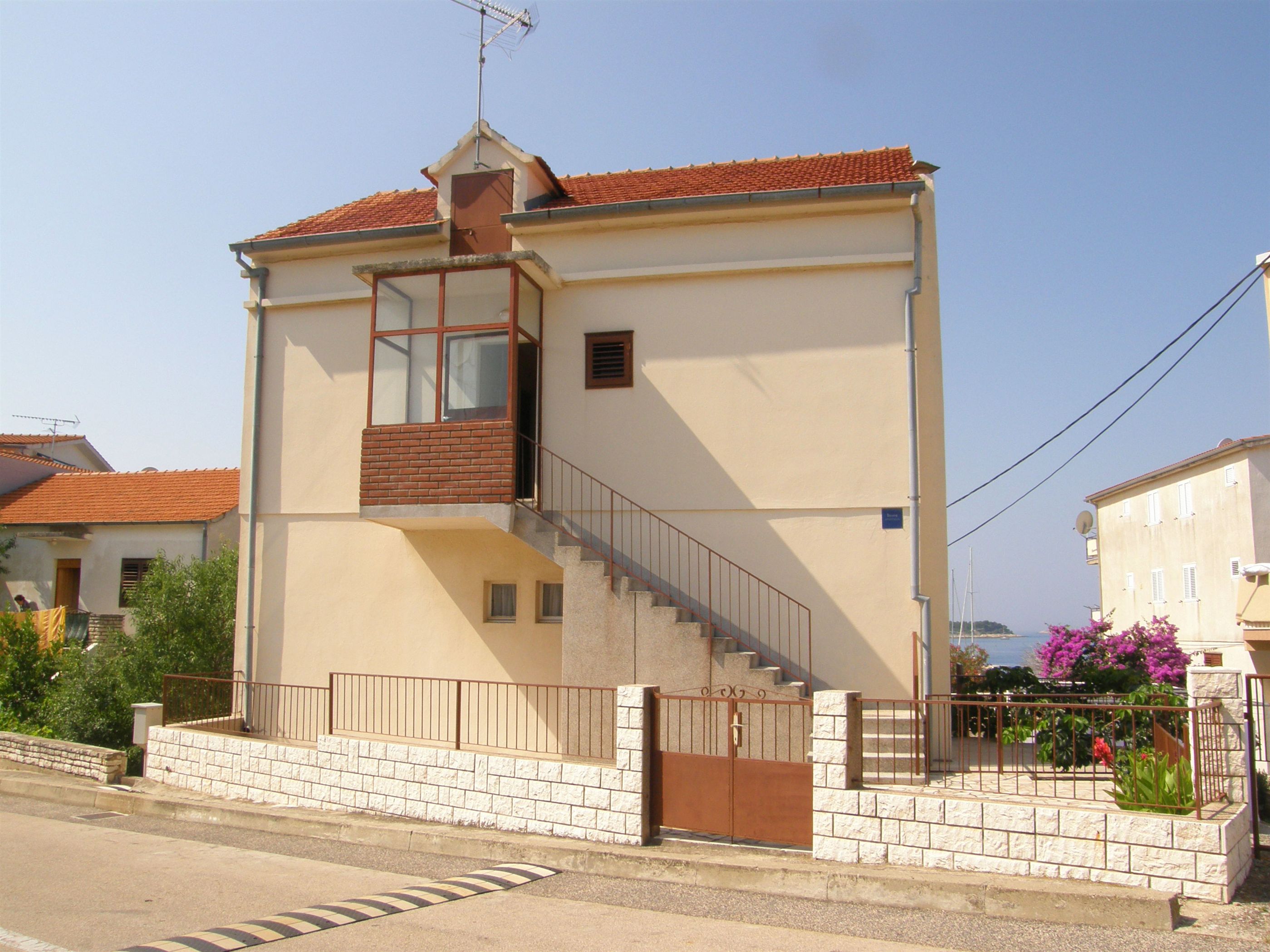 Apartments Guzela 40492-A1