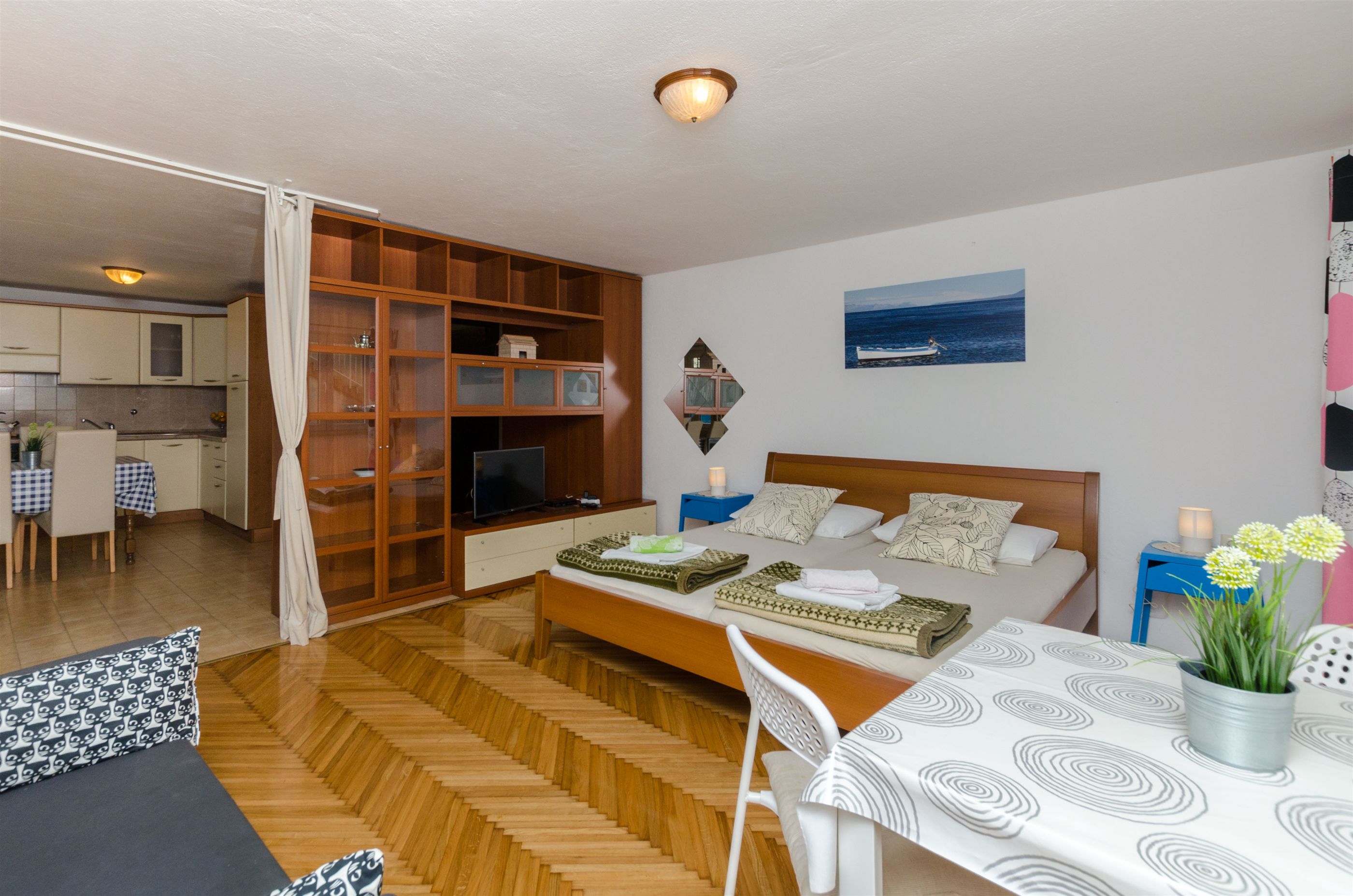 Apartments Zdravka G 40496-A1