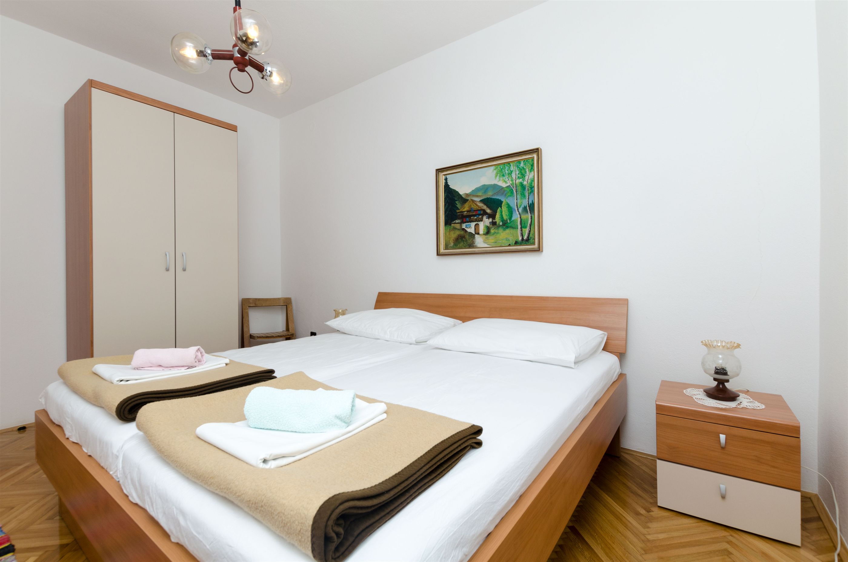 Apartments Zdravka G 40496-A2