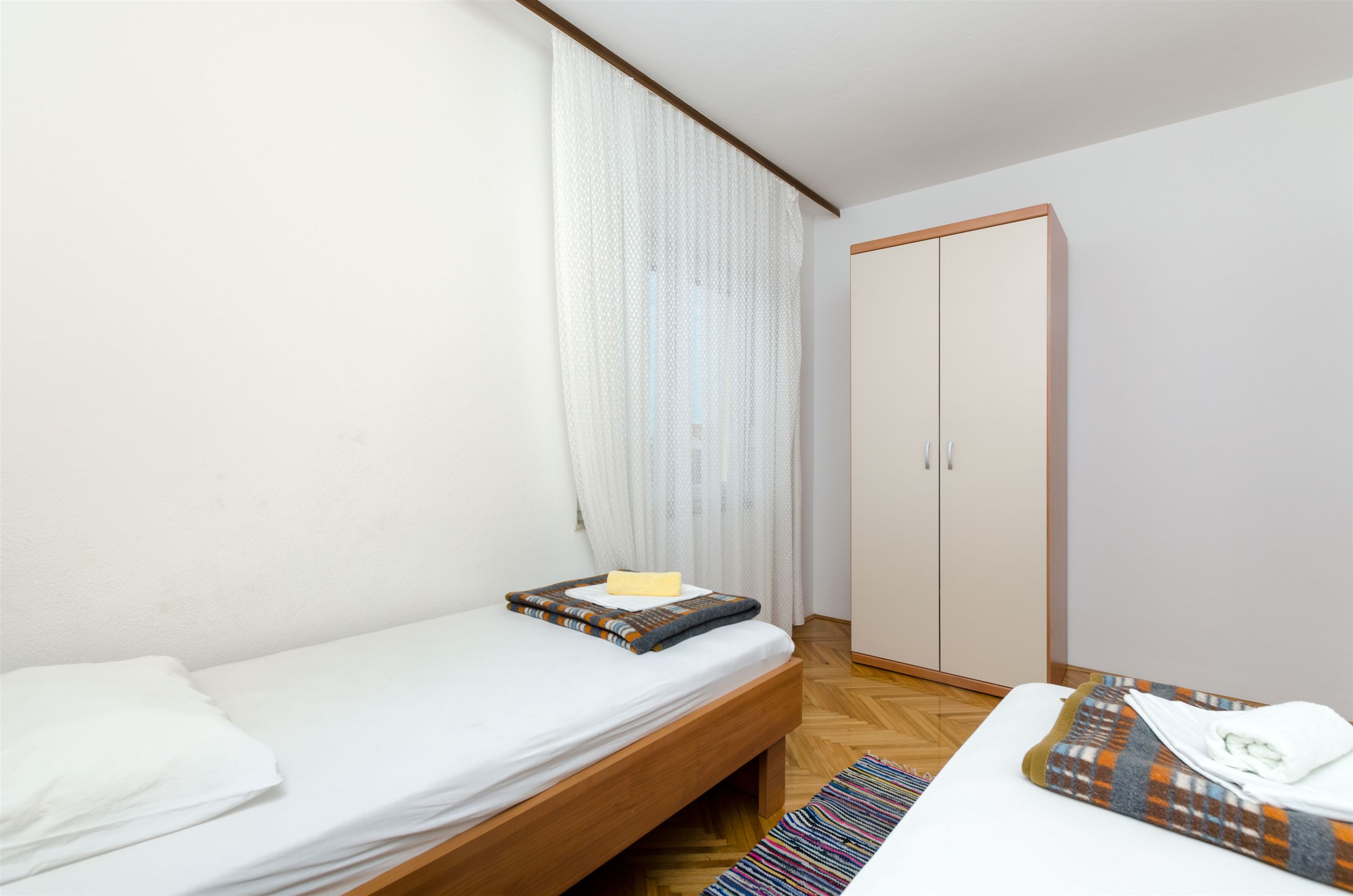 Apartments Zdravka G 40496-A2