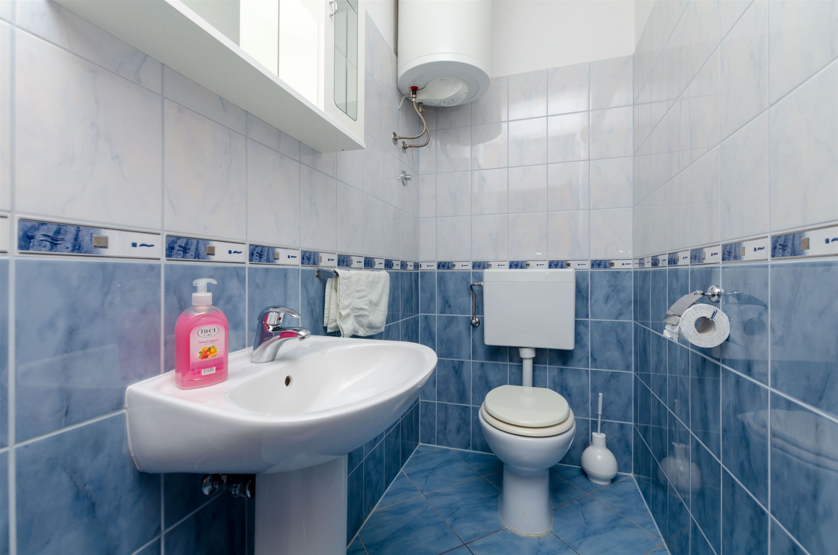 Apartments Zdravka G 40496-A2