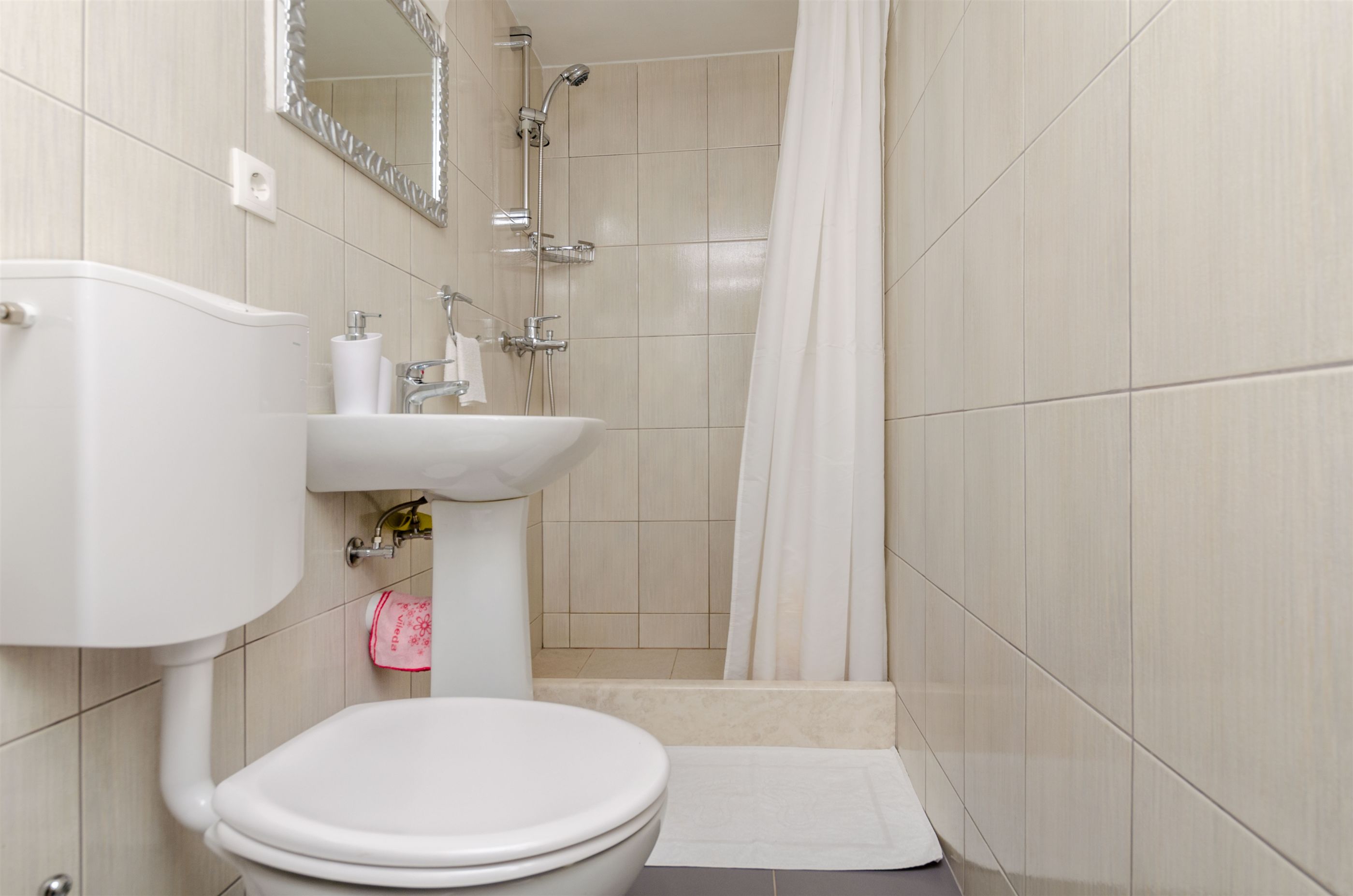 Apartments Djurdjica 16181-A2