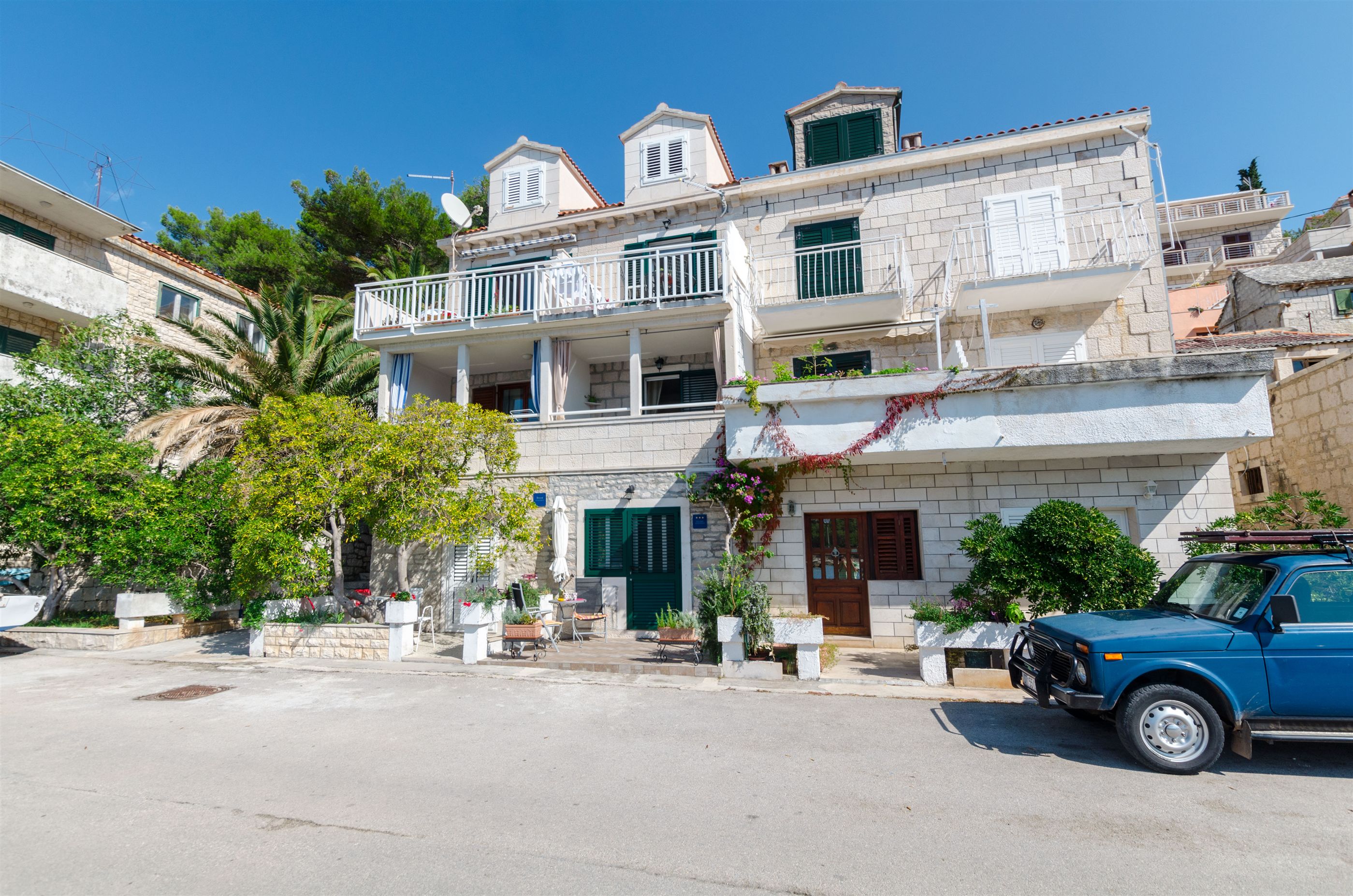 Apartments Djurdjica 16181-A1