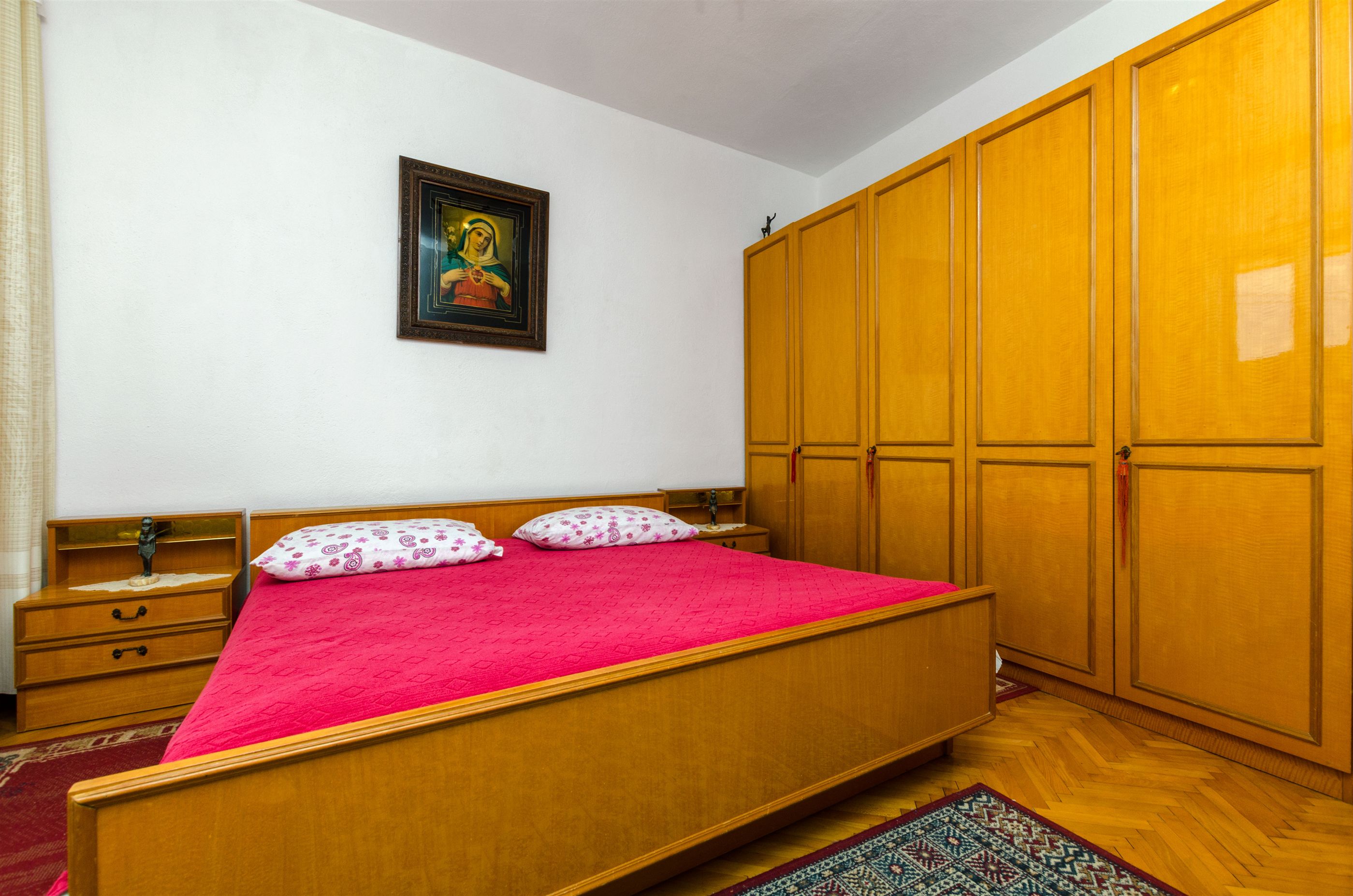 Apartments Franka 42261-A1
