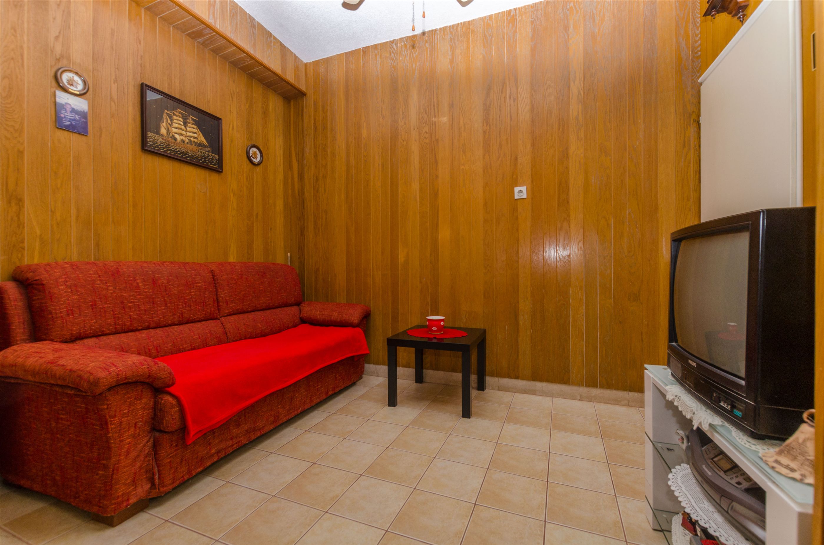 Apartments Franka 42261-A1