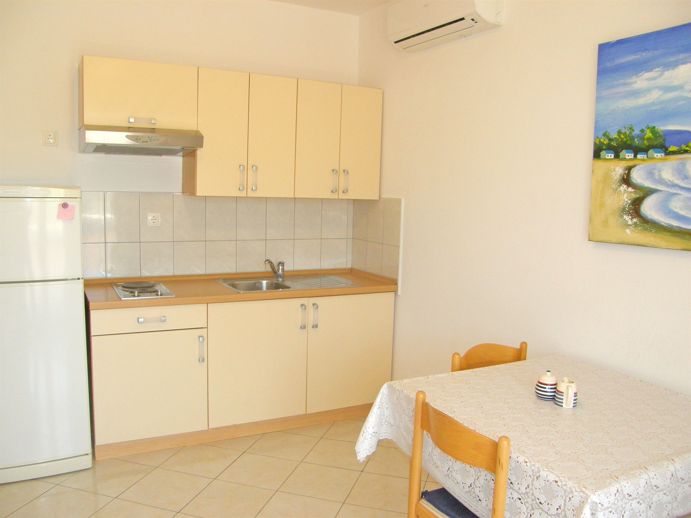 Apartments Rina 41347-A3