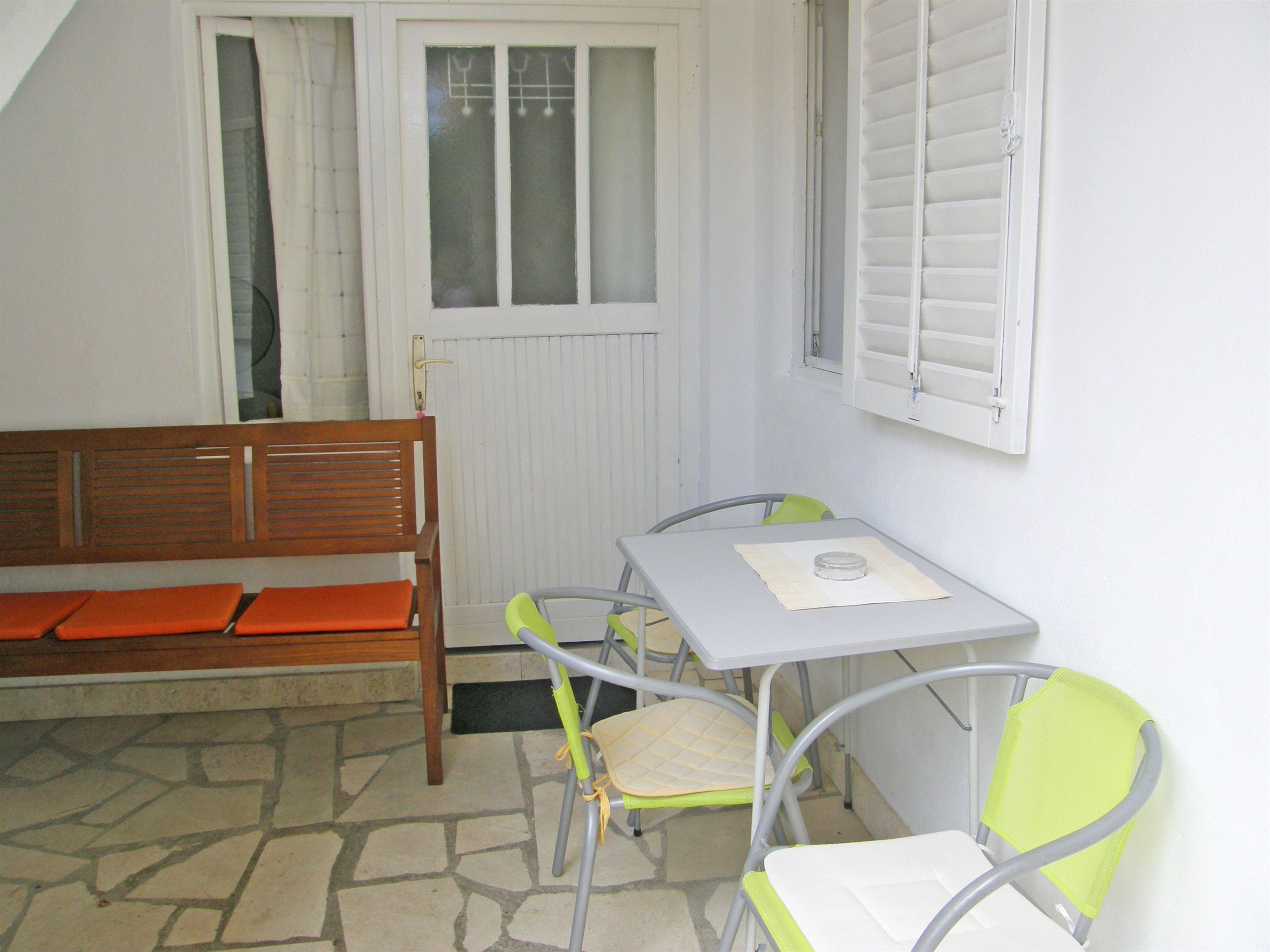 Apartment Milka 40452-A1