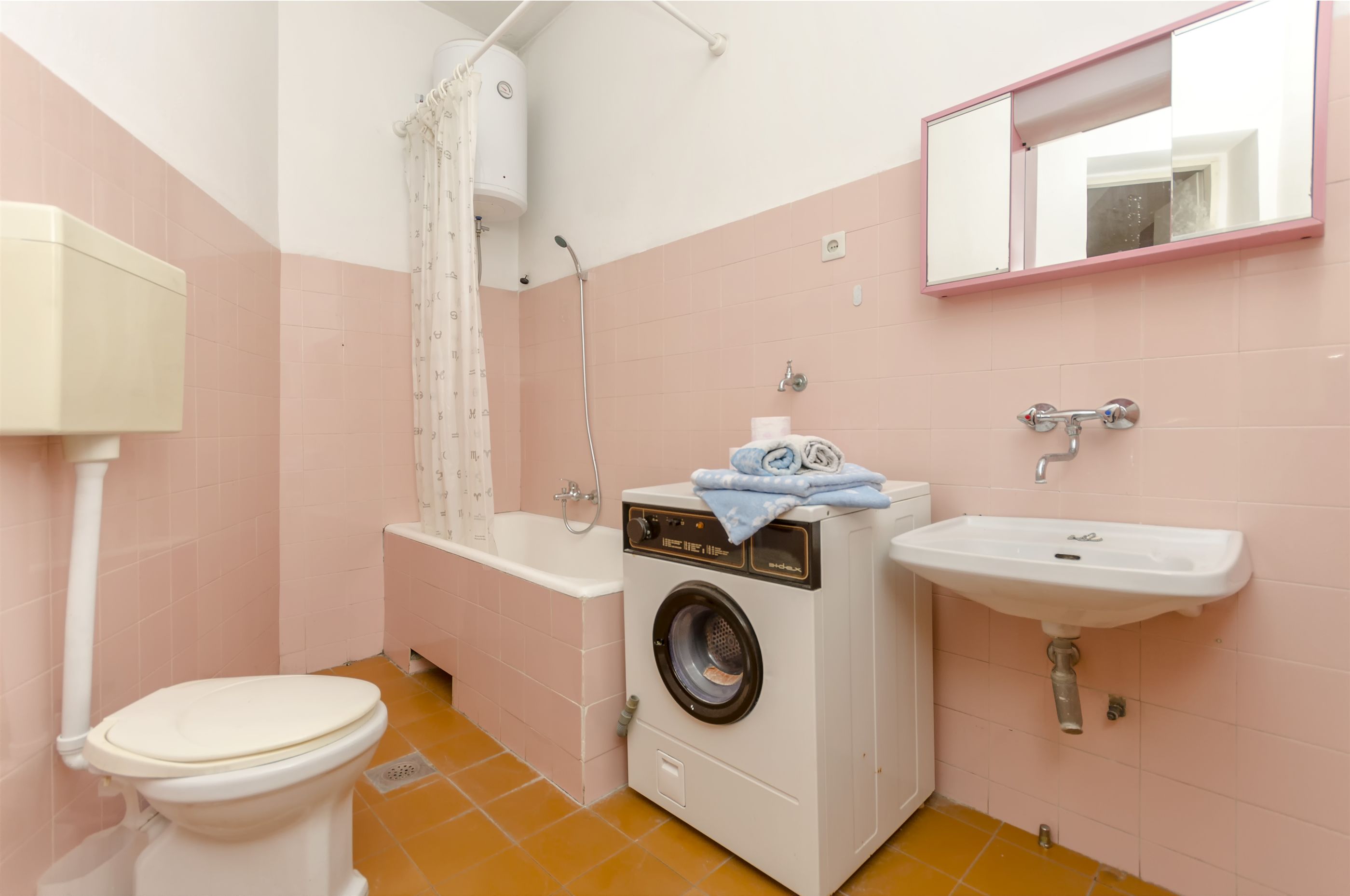 Apartments and Rooms Ive 20011-A2