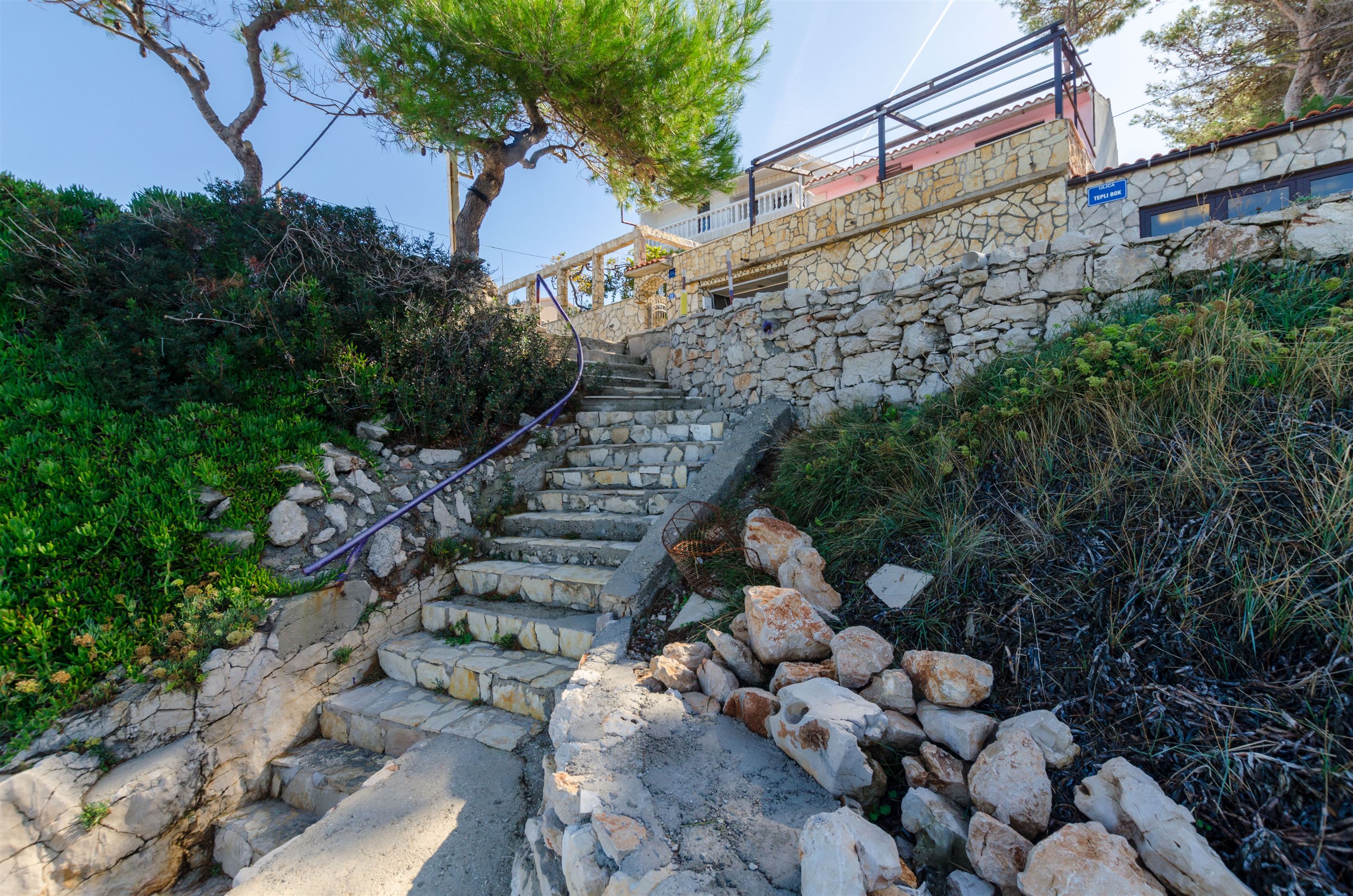 House Barbarina 38793-K1
