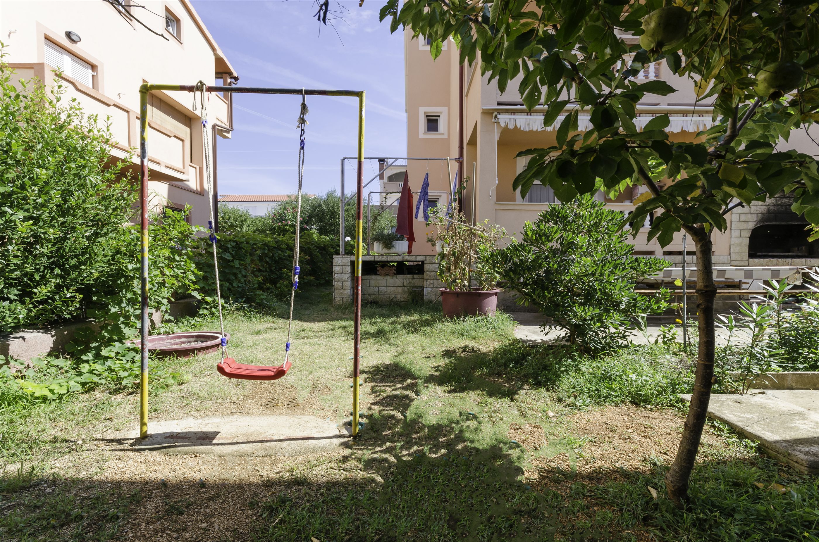 Apartments Biserka 68541-A2