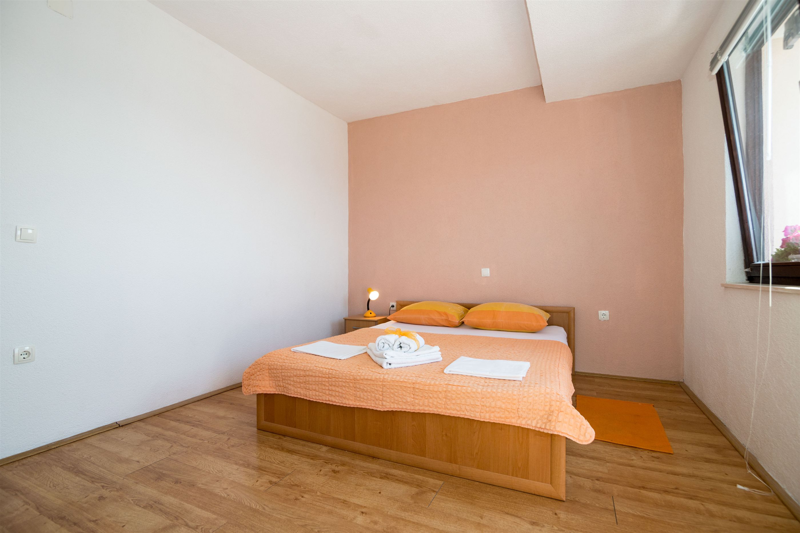Apartments Galic 30441-A2