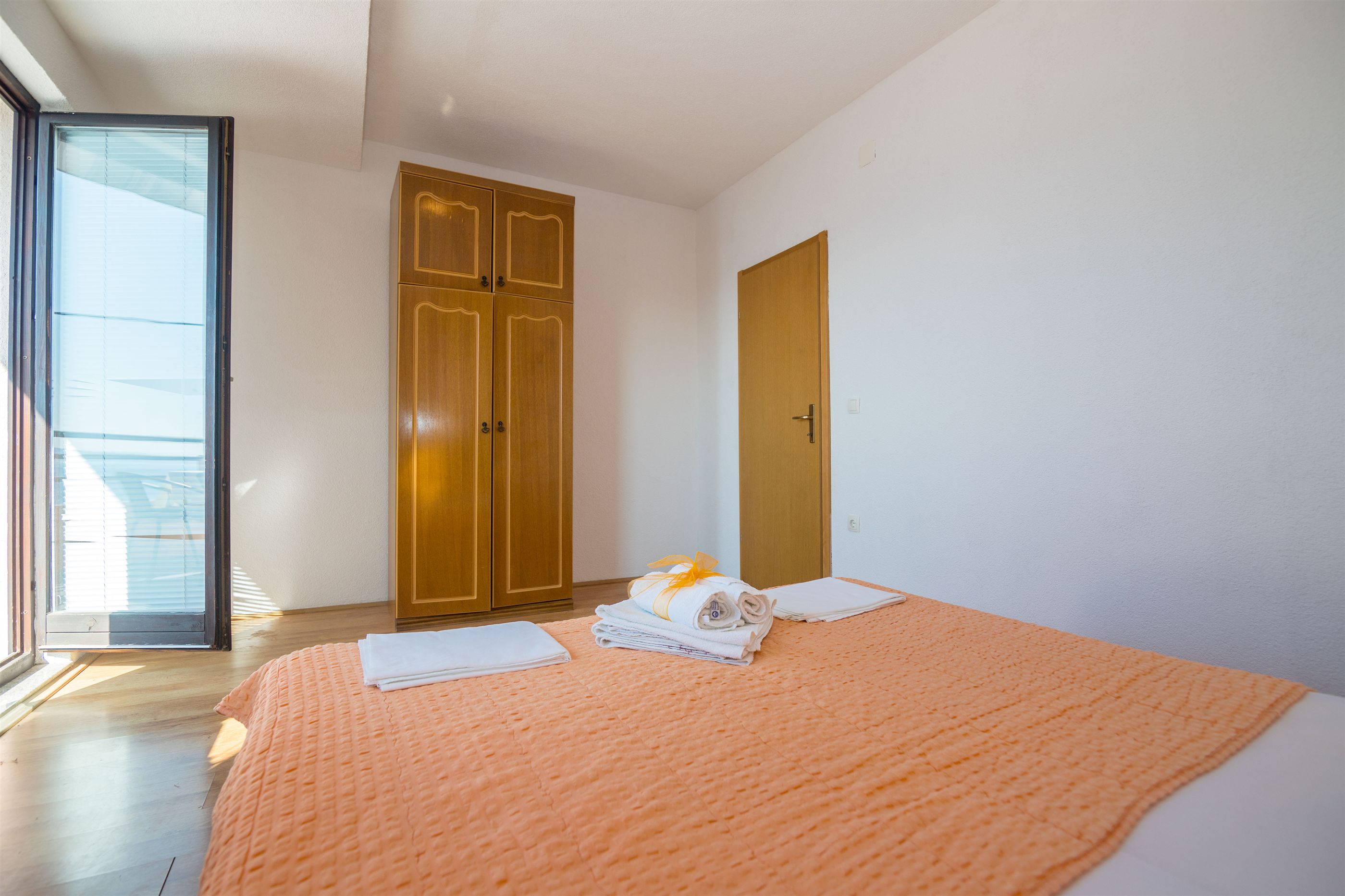 Apartments Galic 30441-A2