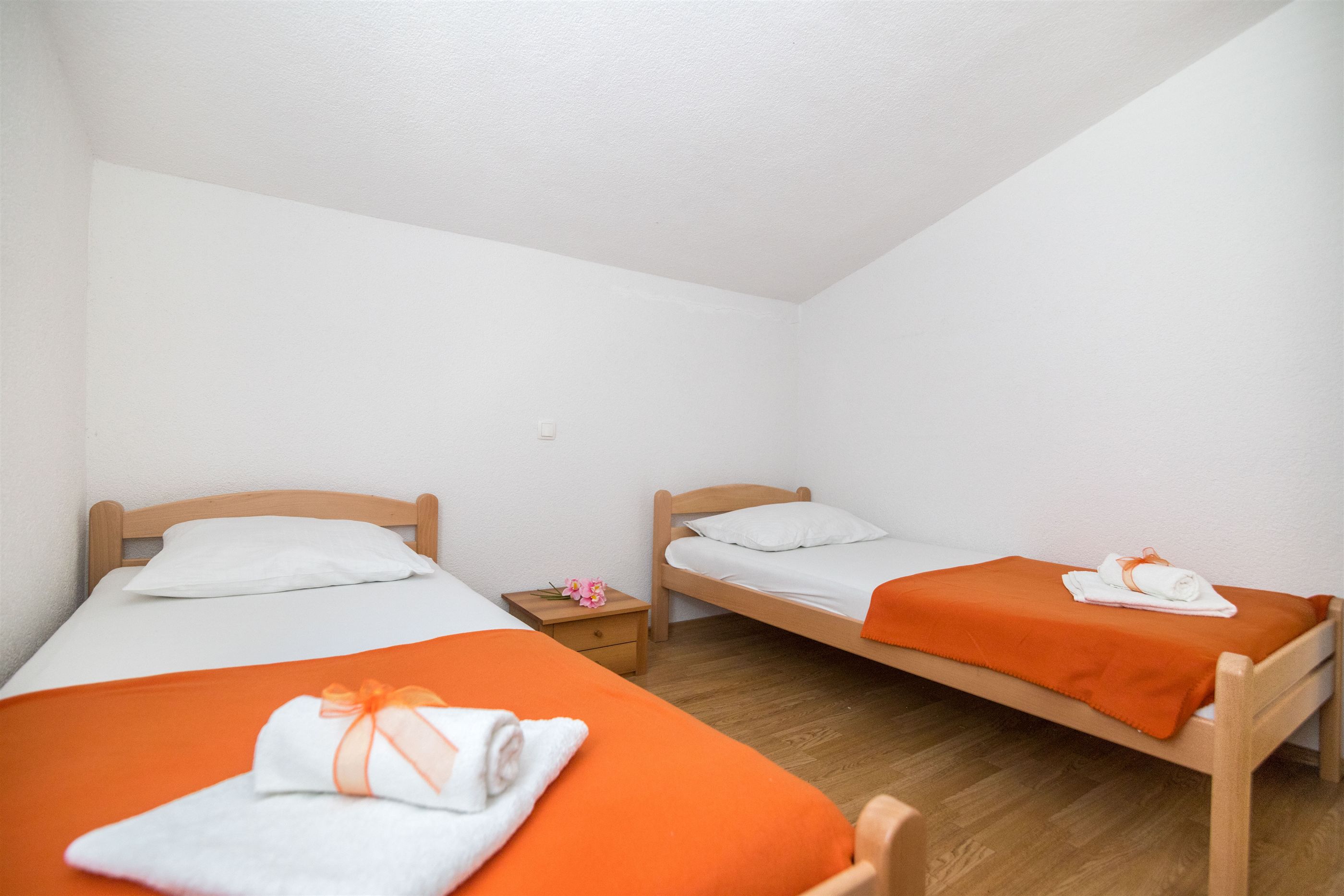 Apartments Galic 30441-A4