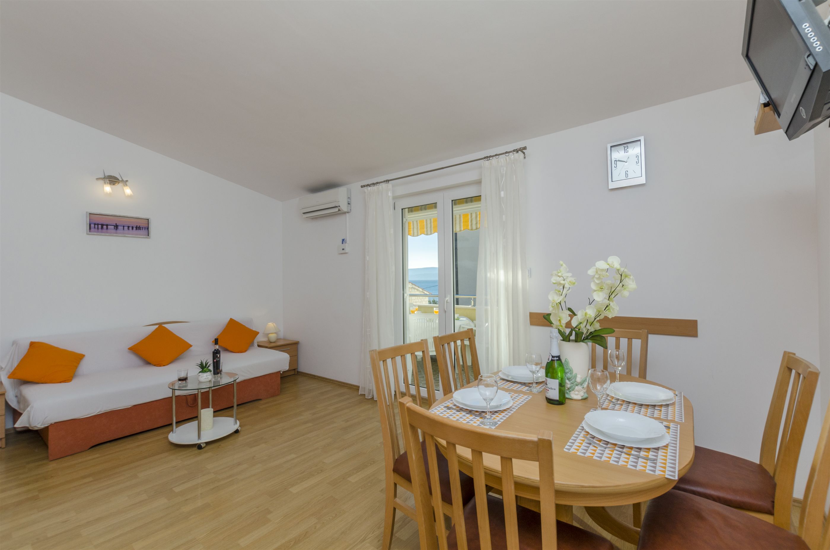 Apartments Srecko 41401-A1