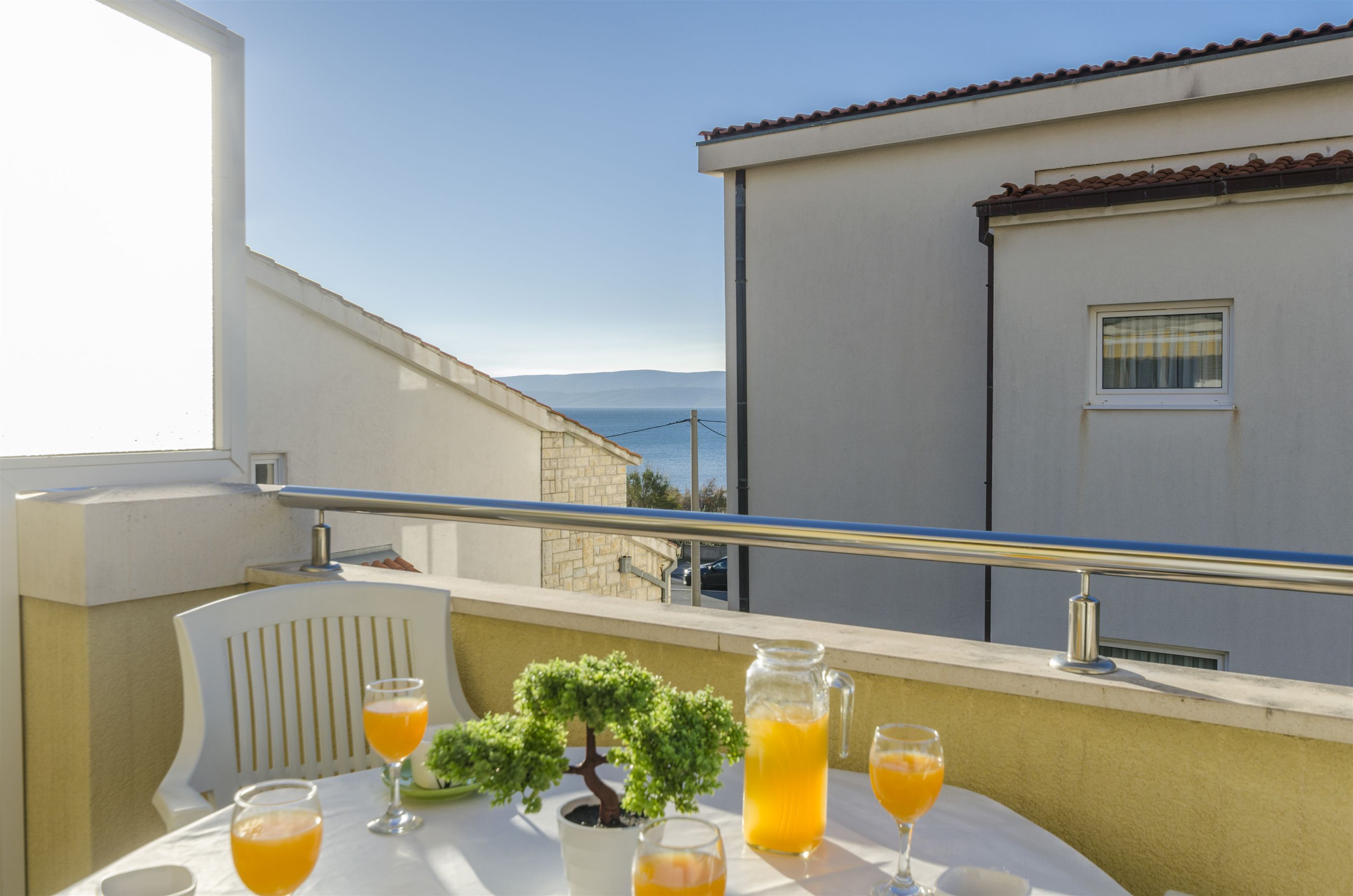 Apartments Srecko 41401-A1