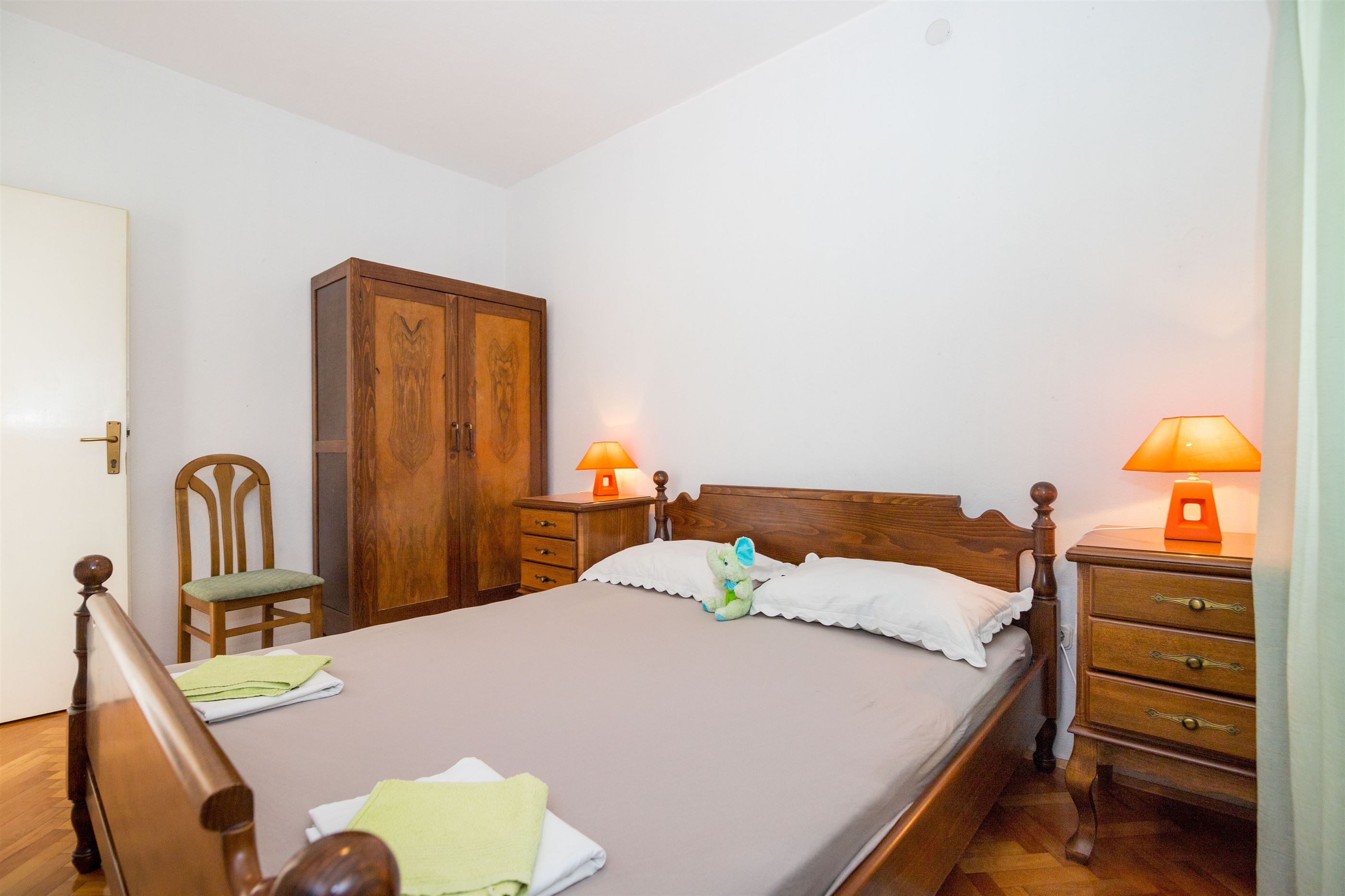Apartments Petar 40762-A2