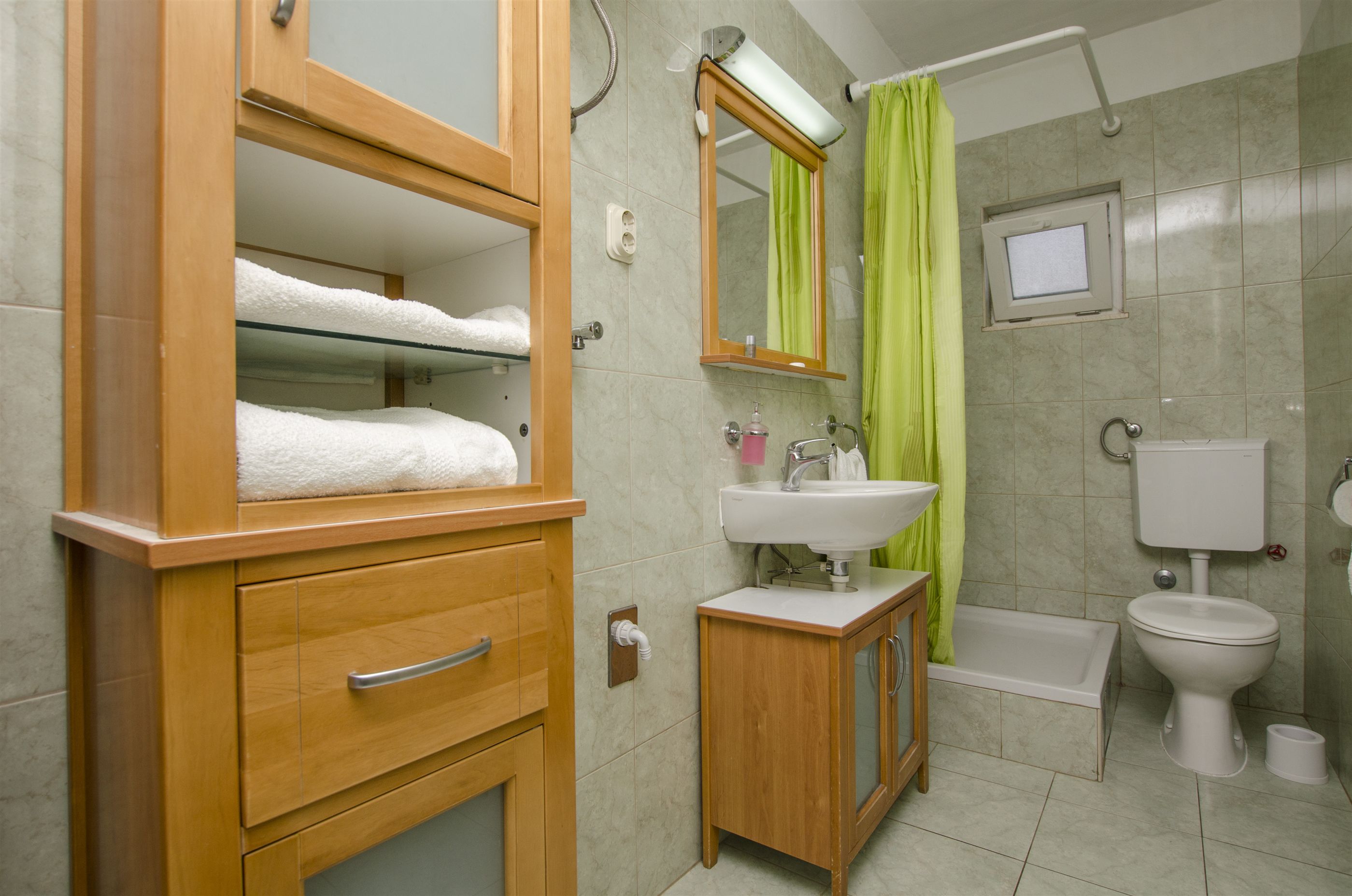 Apartments Ercegović 20551-A1