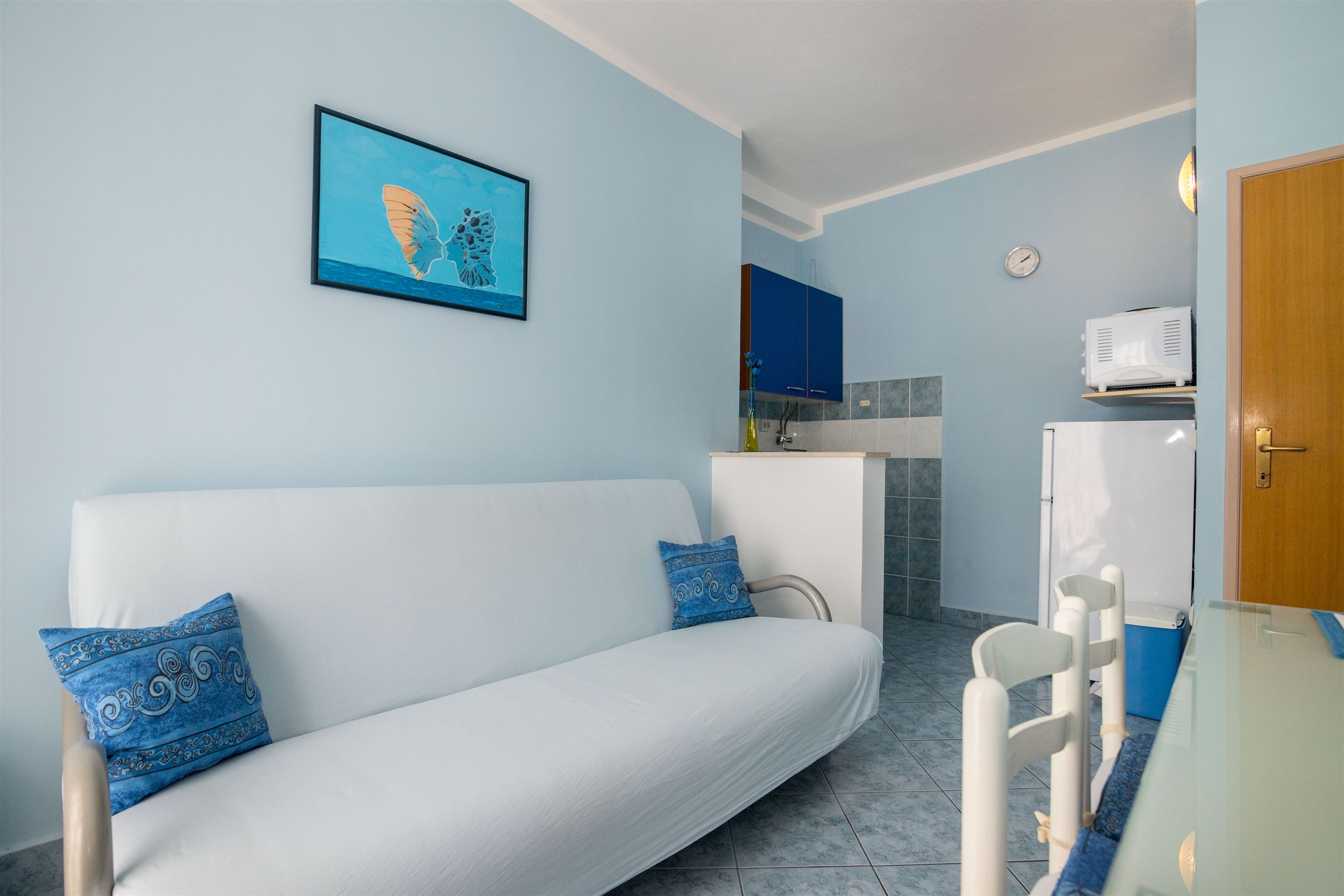 Apartments Mirjana 32121-A2