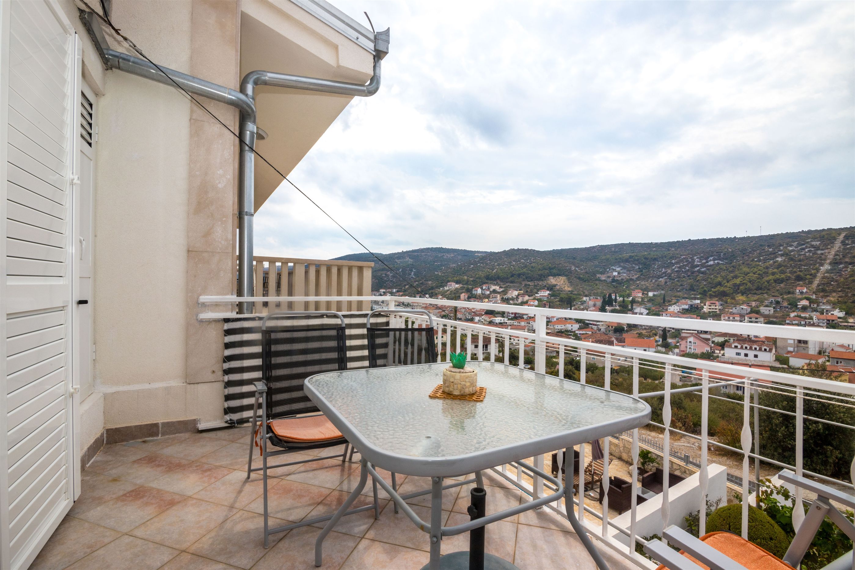 Apartments Mirjana 32121-A3