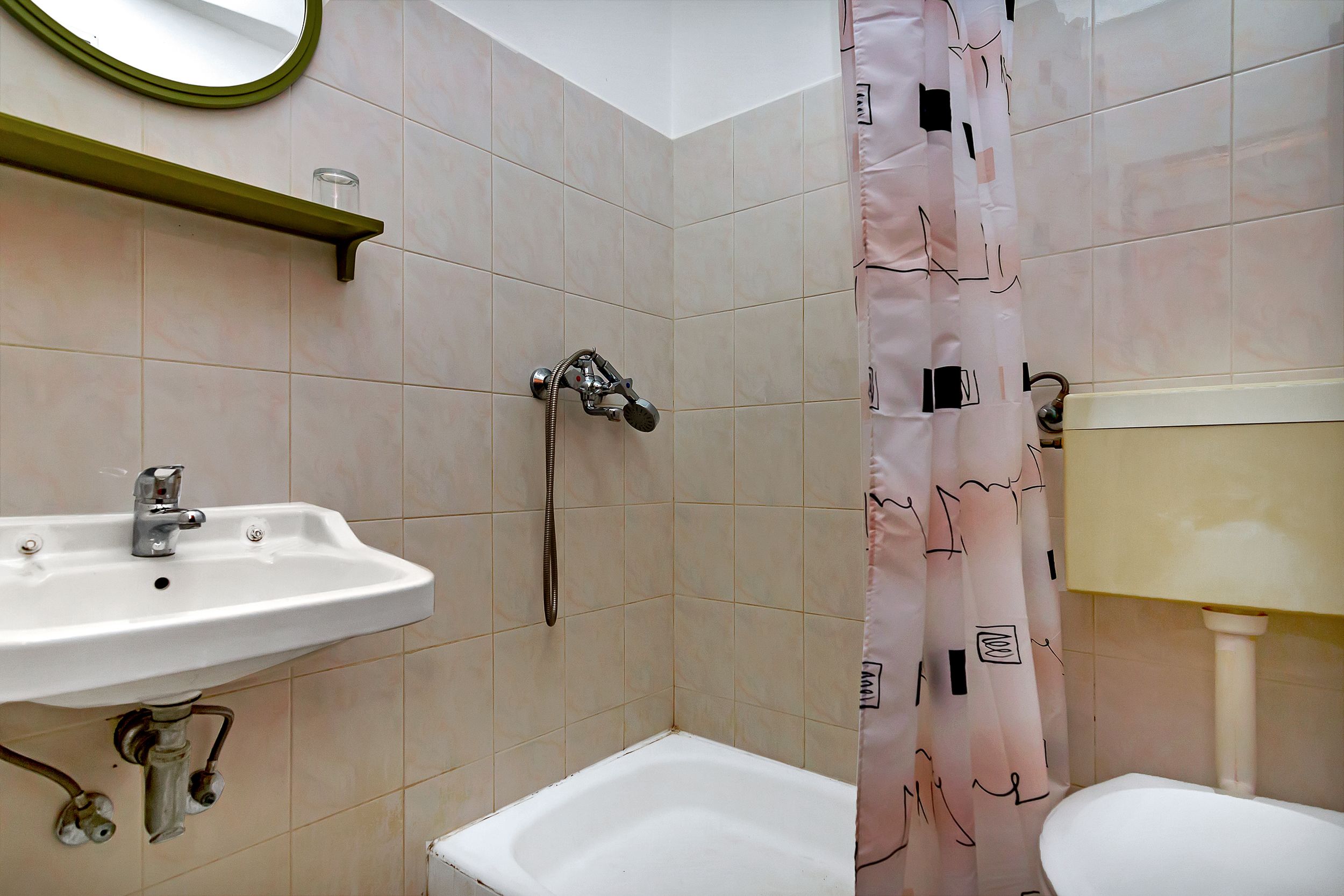 Apartment and Rooms Nikola 38301-A10