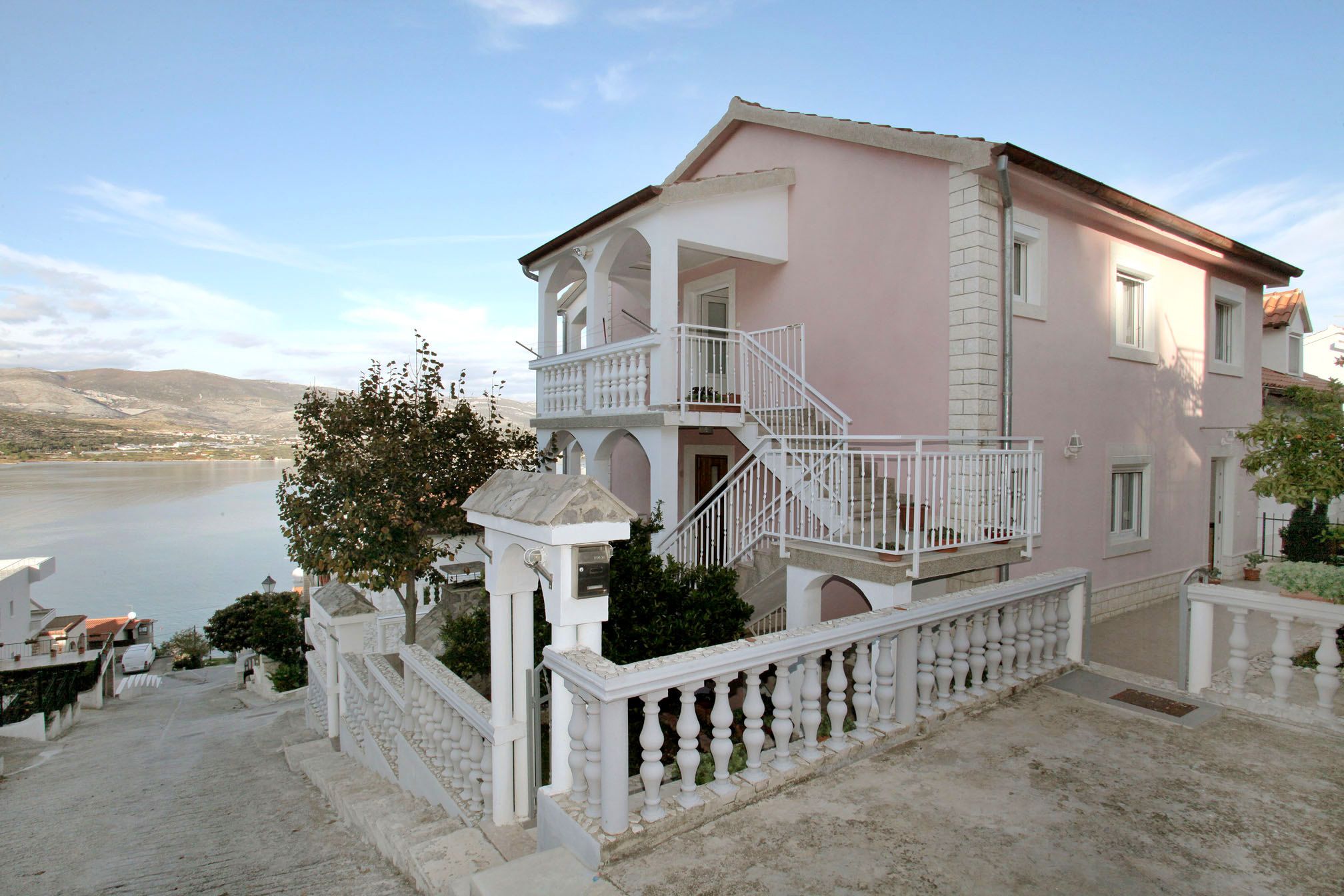 Apartments Iva 30731-A3