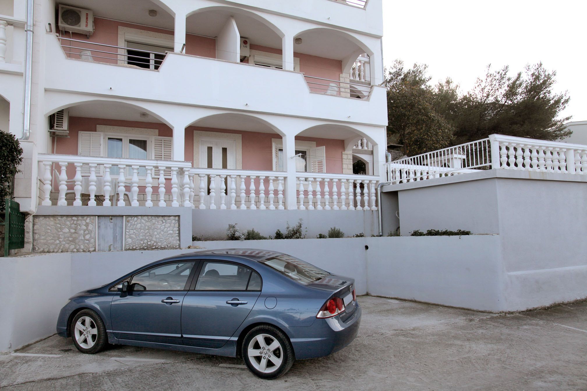Apartments Iva 30731-A3